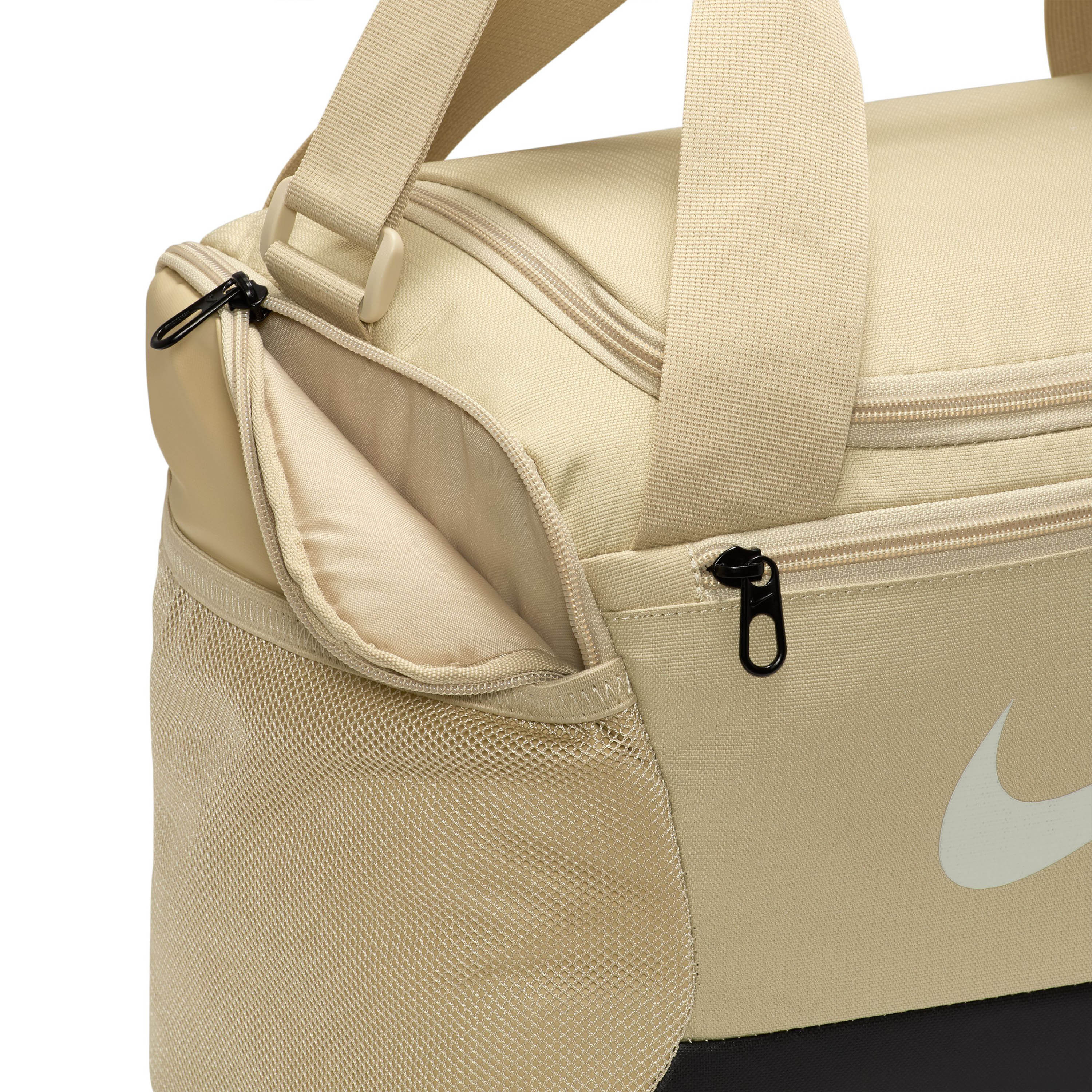 Nike Men's Brasilia 9.5 Training Duffel Bag, Extra Small, 25L NKDM3977 | OE-sports-men-accessories-image-6