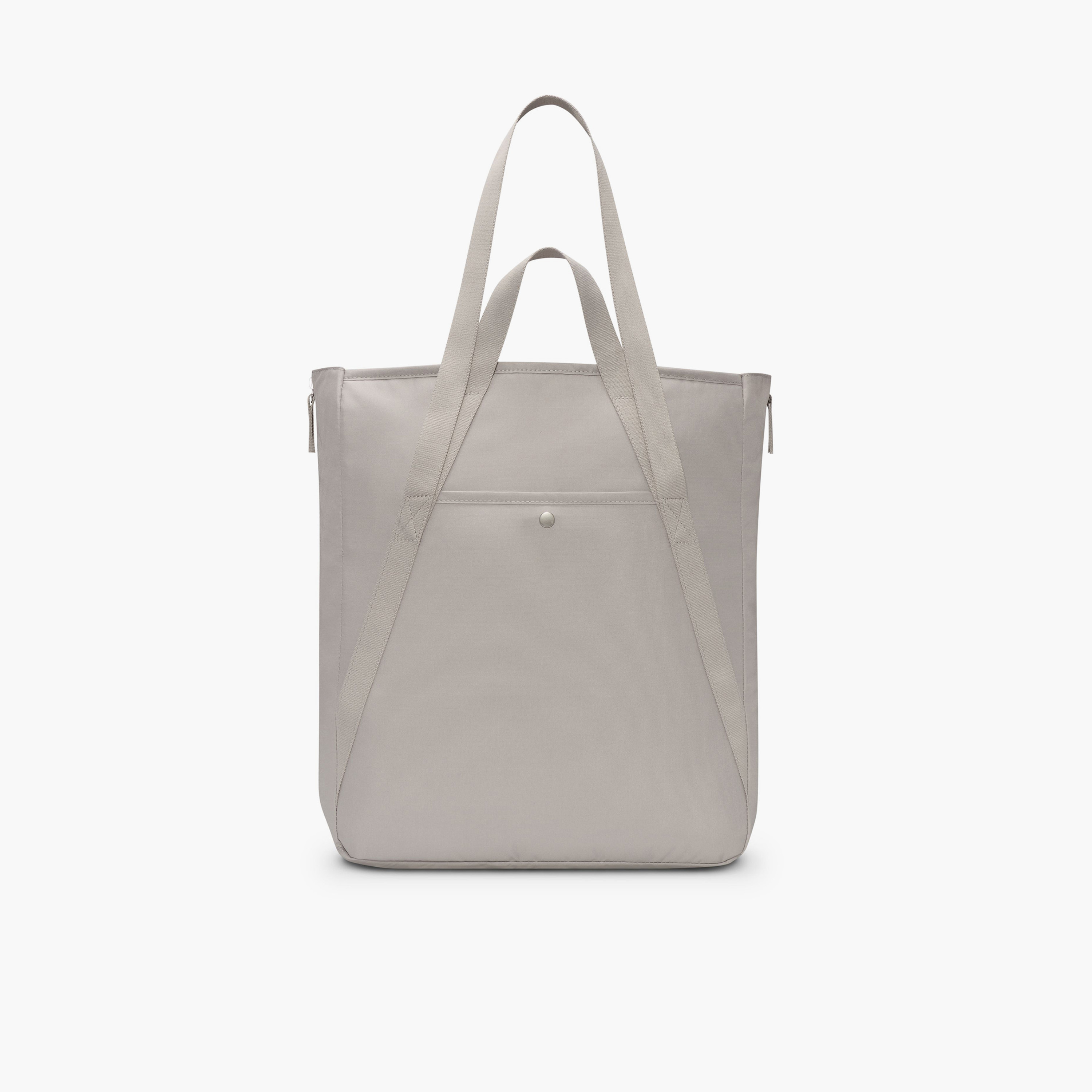 نايكي- شنطة رياضية نسائية، ٢٨ لترًا، NKDR7217 | OE-women-bagsandwallets-handbags-image-3