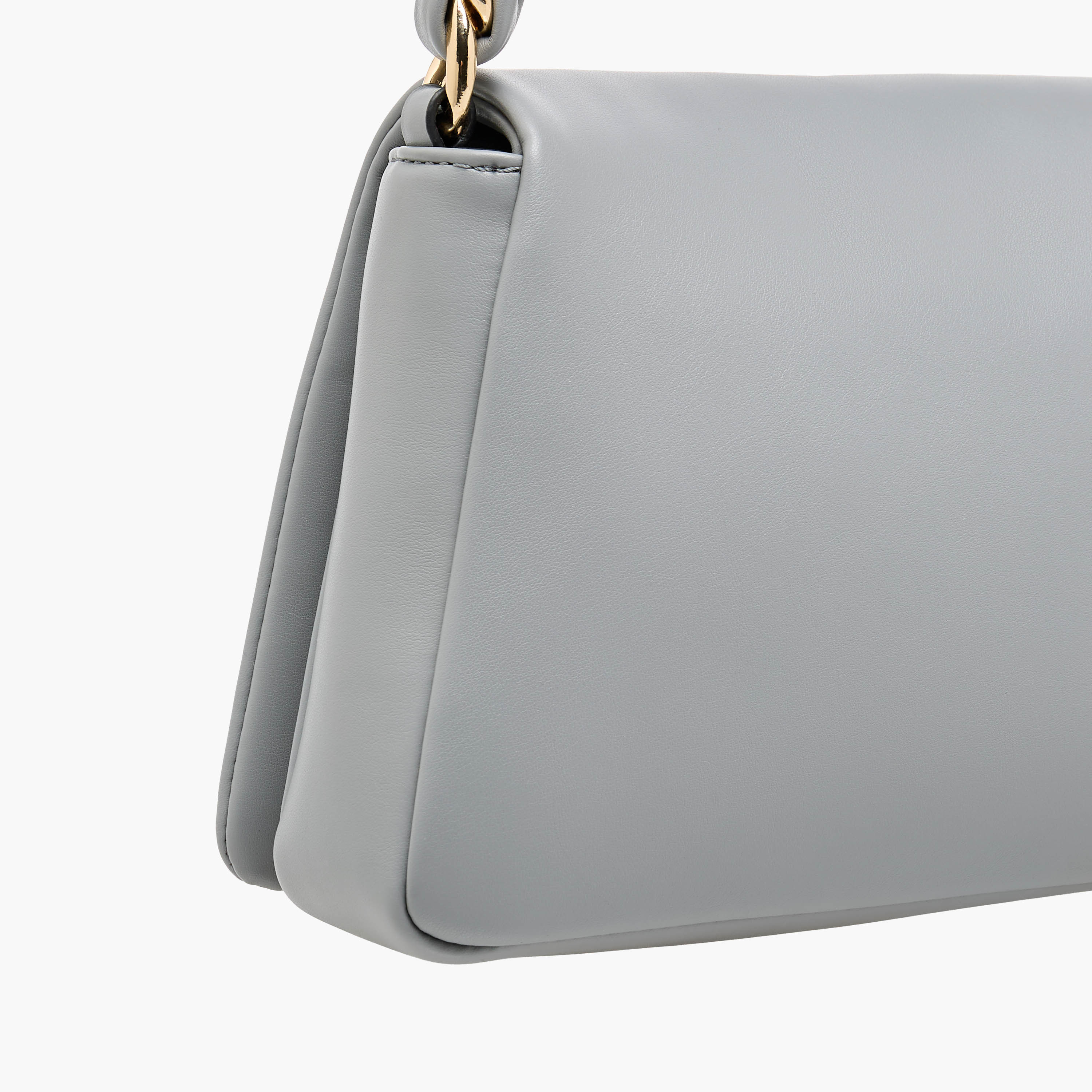 شنطة كتف سادة بتفاصيل سلسلة من سيليست-women-bagsandwallets-handbags-image-6