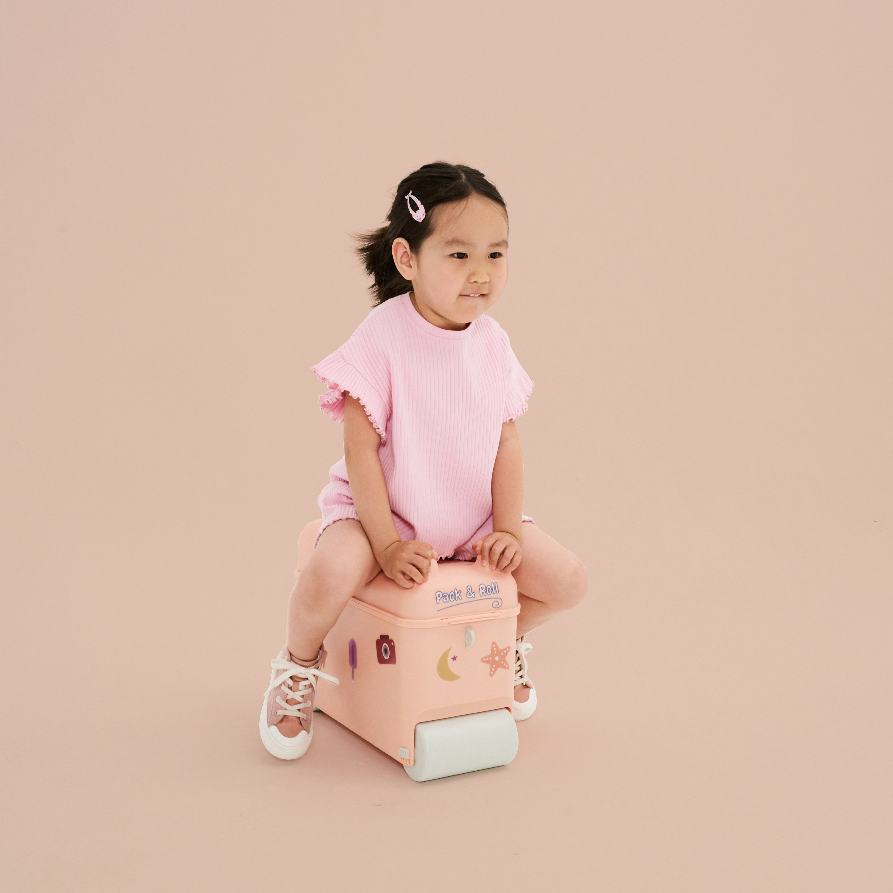 Little Rolla Top Loading Ride-On Suitcase - Dusty Pink-travel-kidstrolleyandbags-image-2