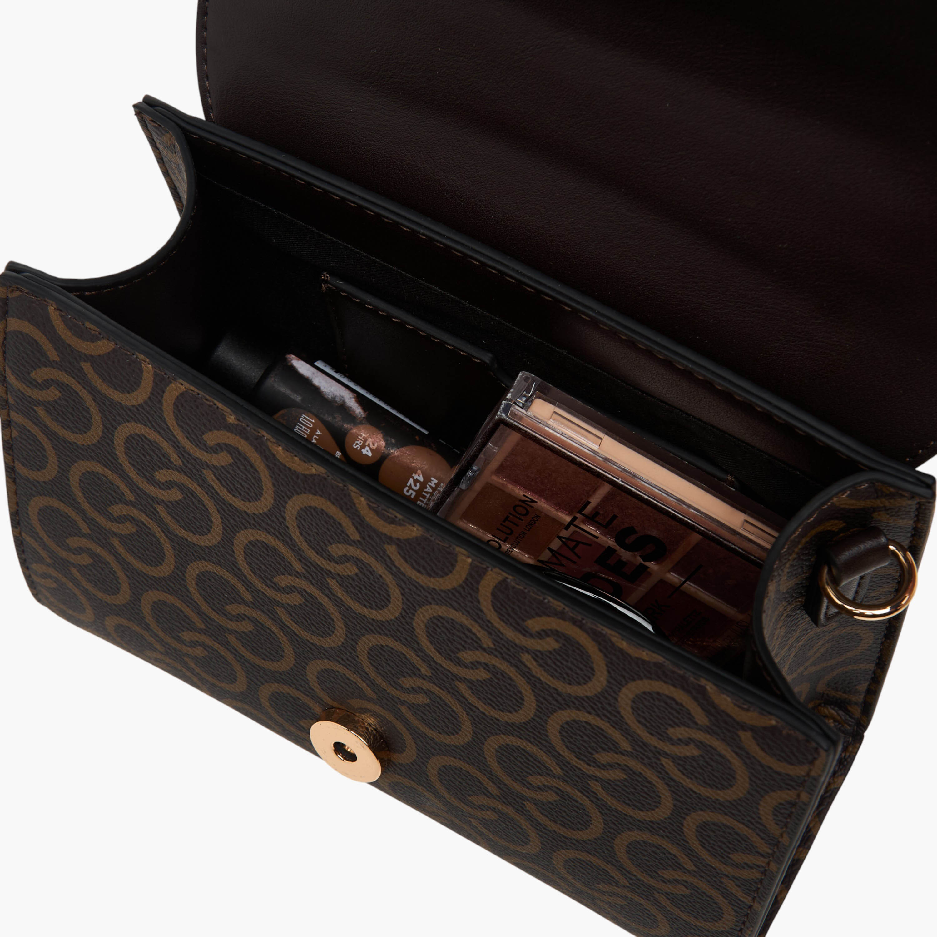 شنطة ساتشل بطبعات مونوجرام مع مقبض حمل من سيليست-women-bagsandwallets-handbags-image-7