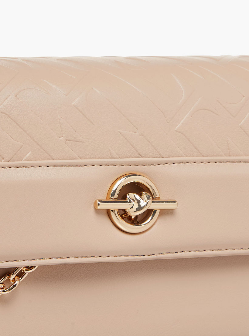 شنطة كروس بودي بنقوش شعار وحزام قابل للفصل من إيل-women-bagsandwallets-handbags-image-5
