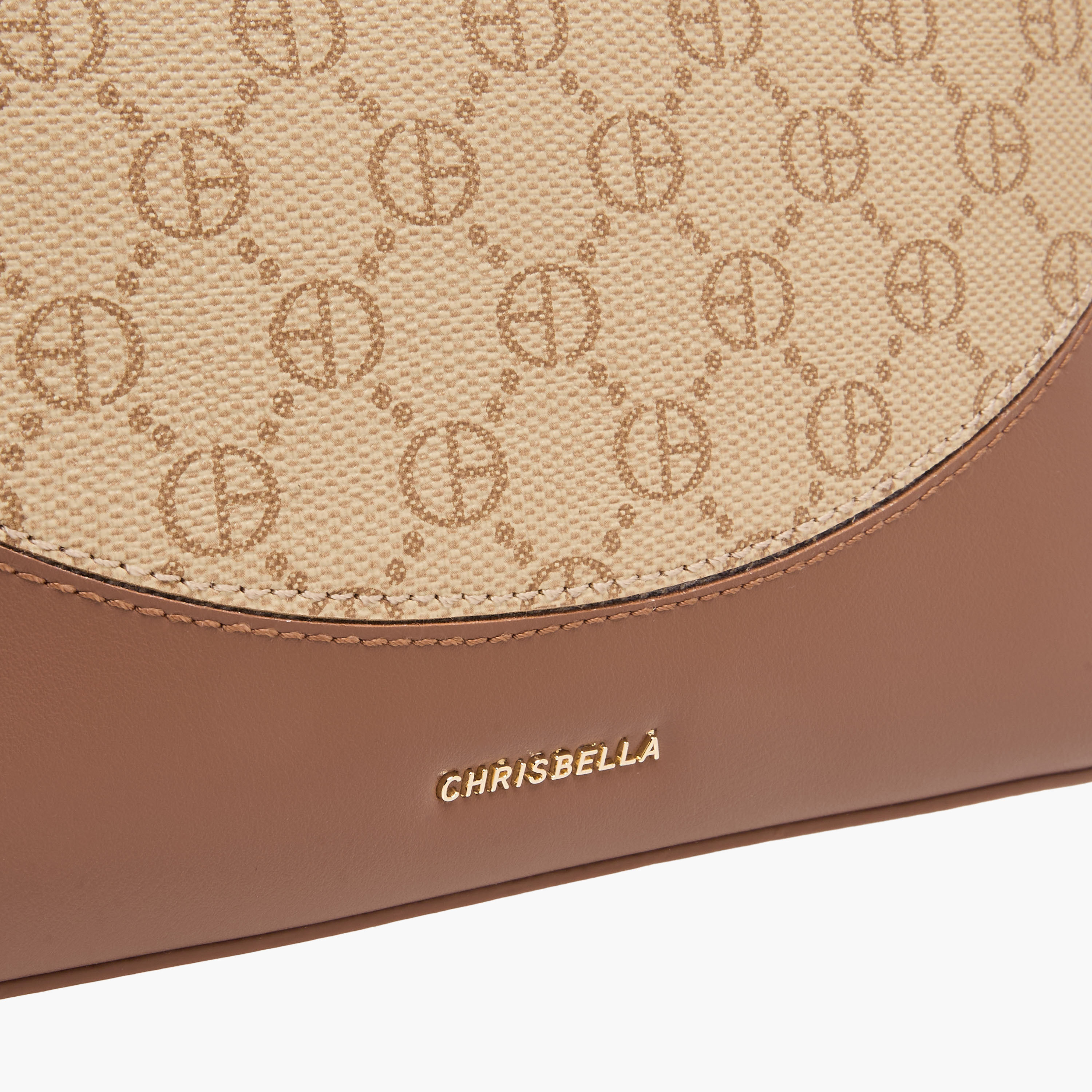 شنطة كروس بودي بسحاب إغلاق وطبعات مونوجرام من كريسبيلا-women-bagsandwallets-handbags-image-6