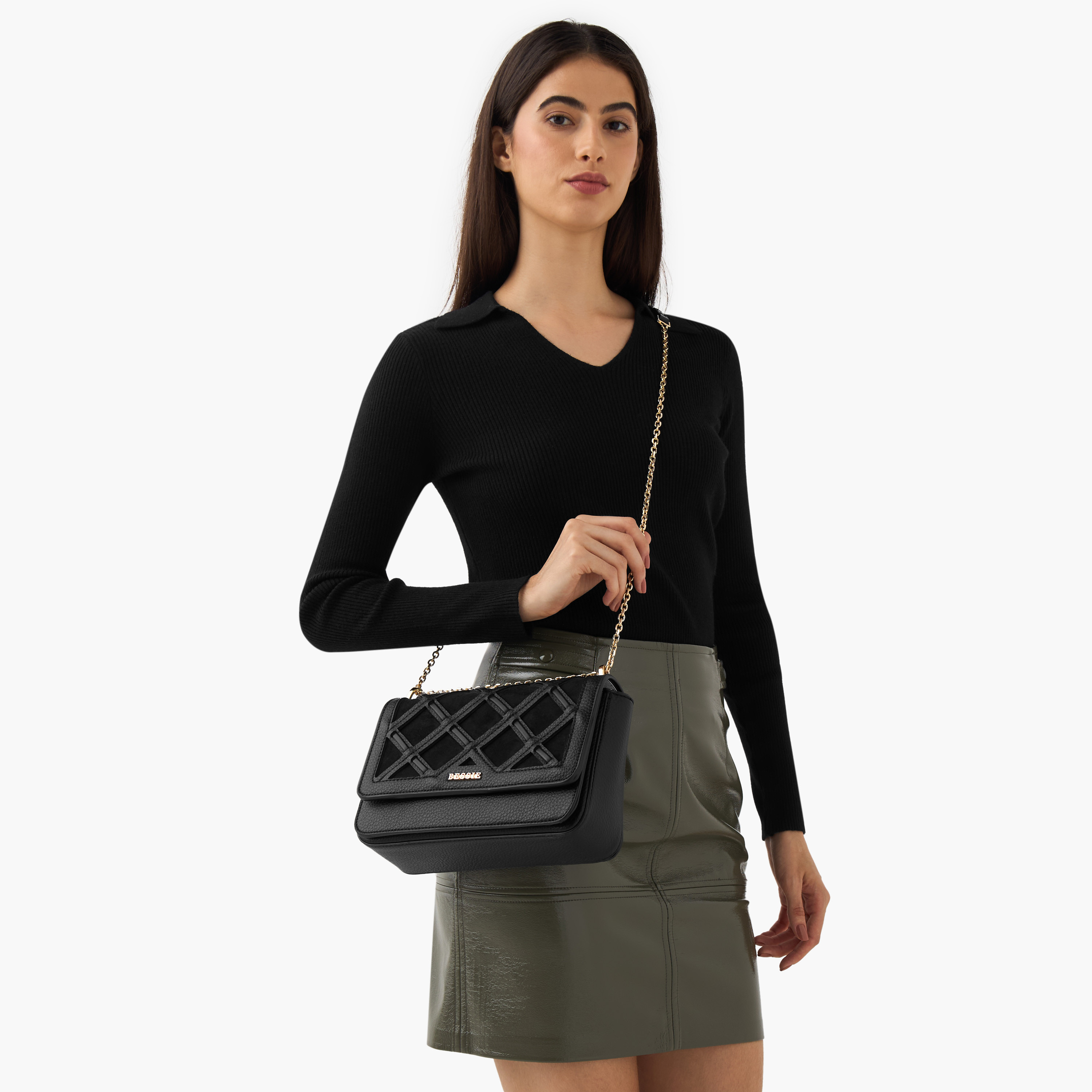 شنطة كروس بودي بارزة الملمس بطية إغلاق من بيسي لندن-women-bagsandwallets-handbags-image-2