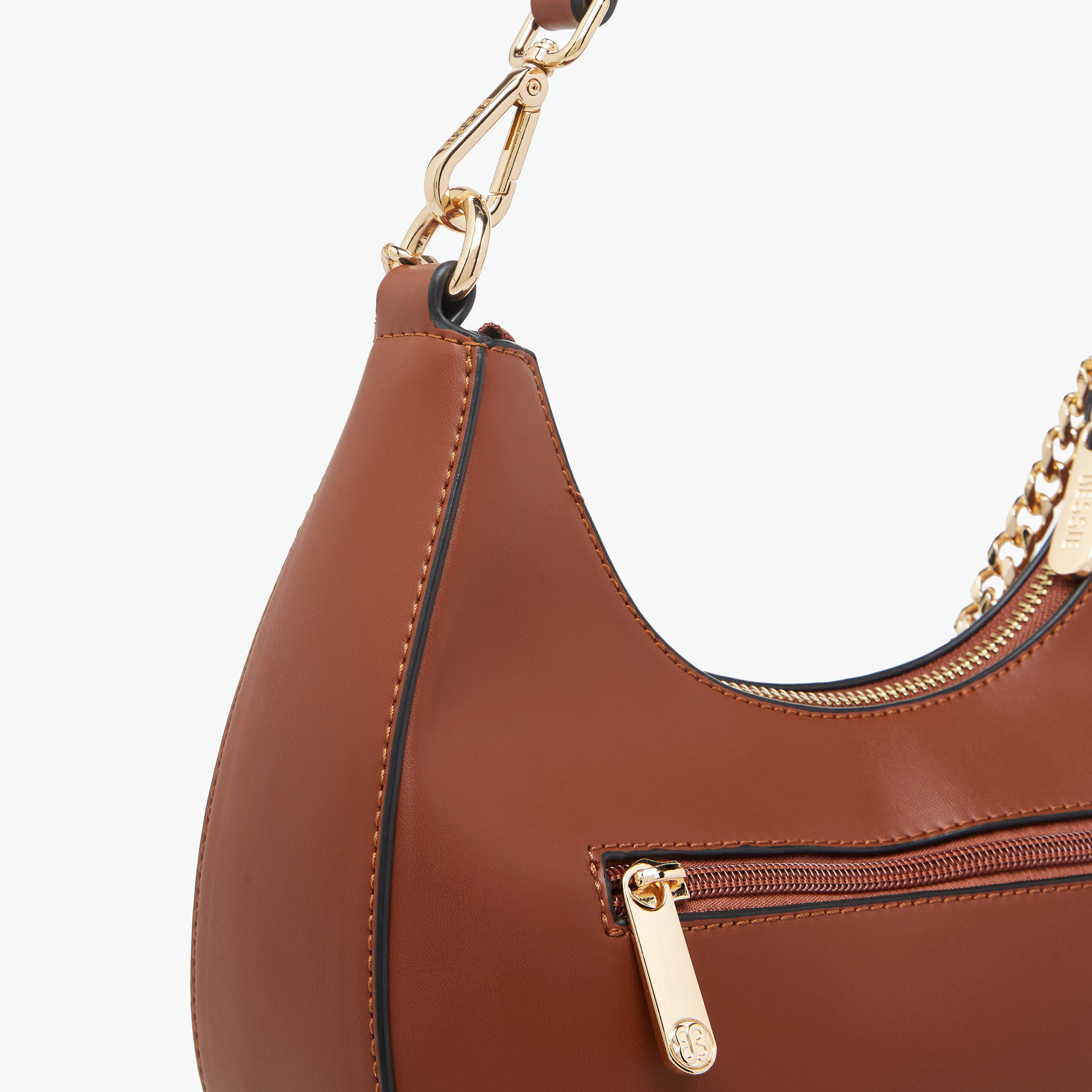شنطة باجيت سادة بسحاب إغلاق من بيسي لندن-women-bagsandwallets-handbags-image-6