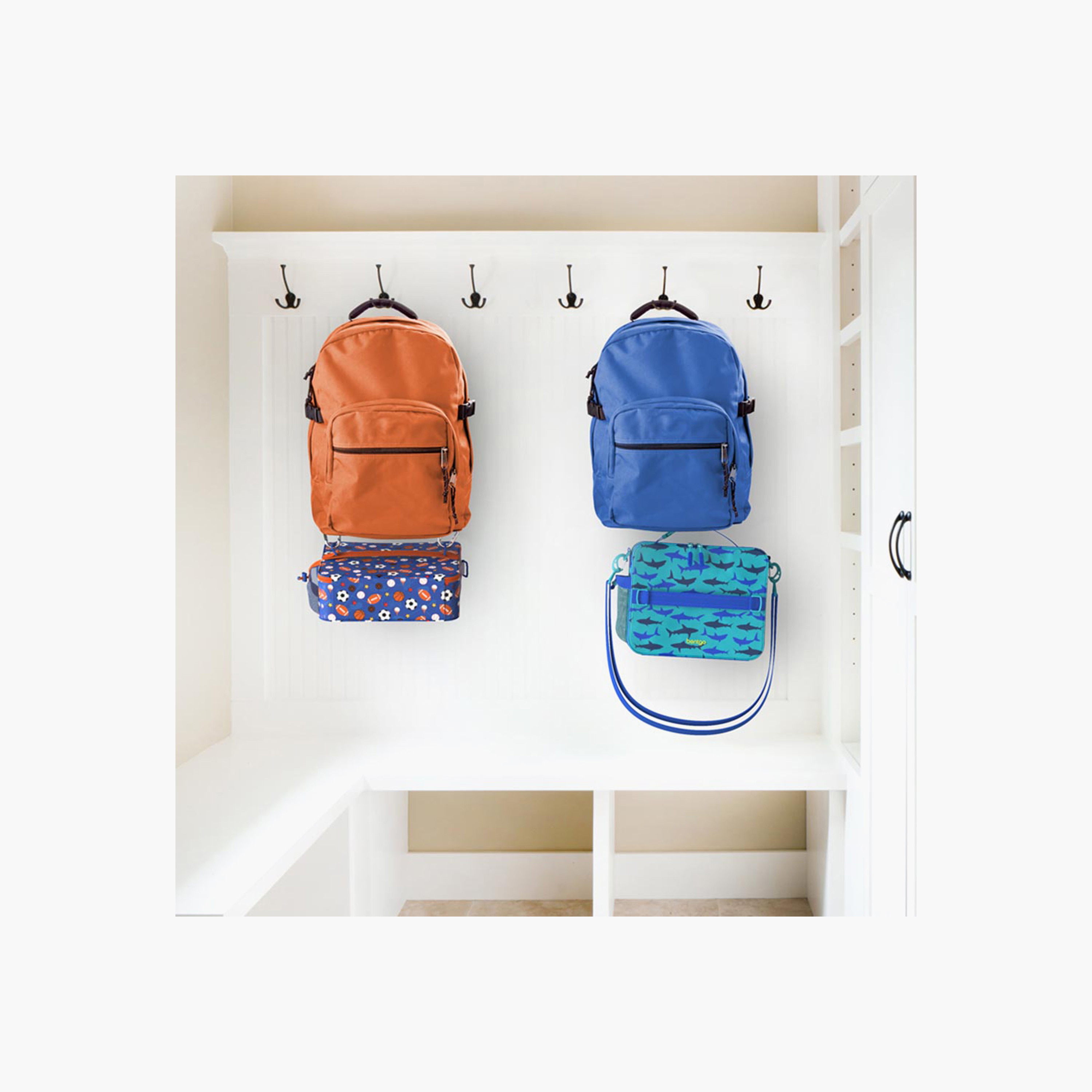 شنطة غداء معزولة بطبعات قرش للأطفال بسحاب إغلاق من بنتجو-school-lunchessentials-lunchbags-image-3