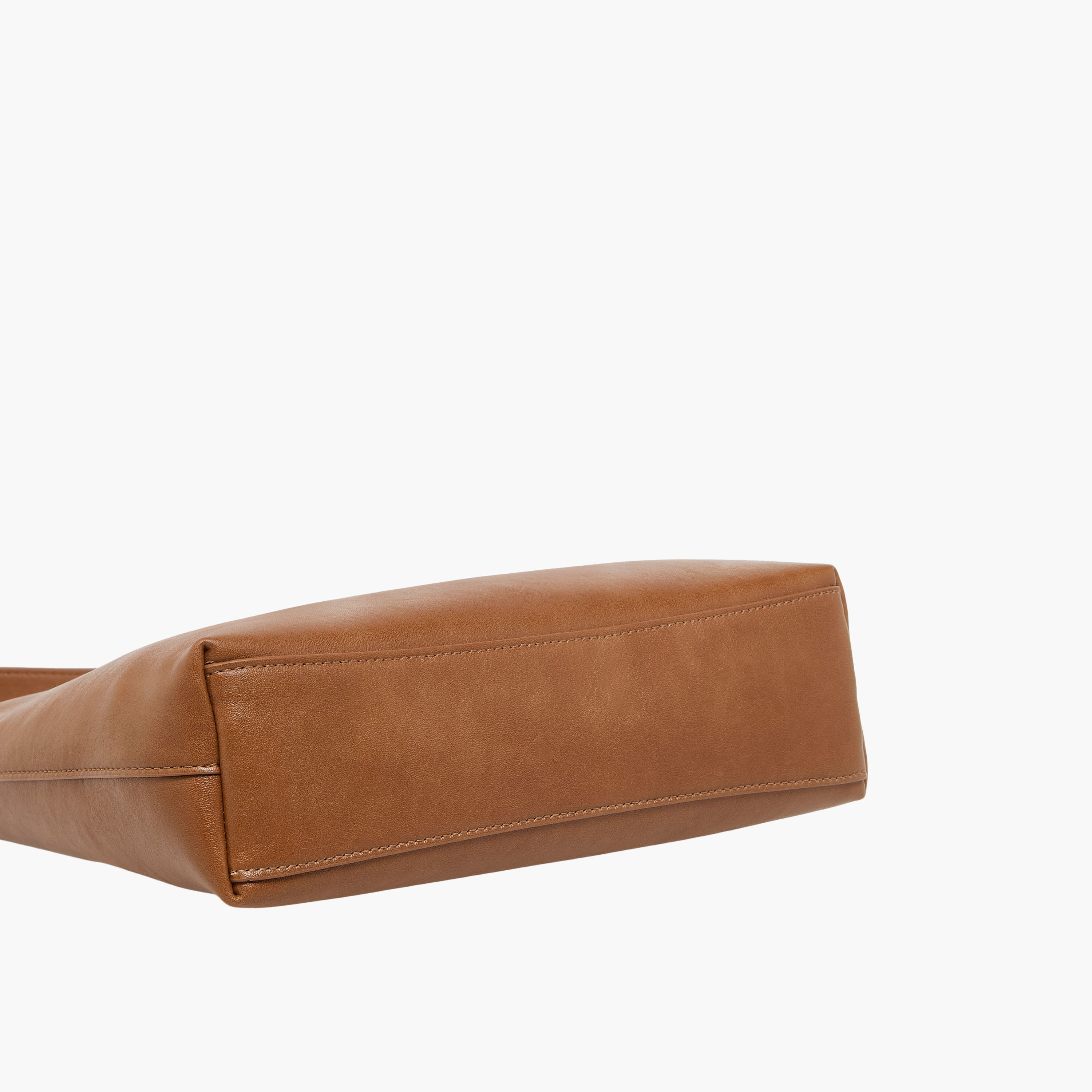 شنطة هووبو سادة مع محفظة من كريسبيلا-women-bagsandwallets-handbags-image-9
