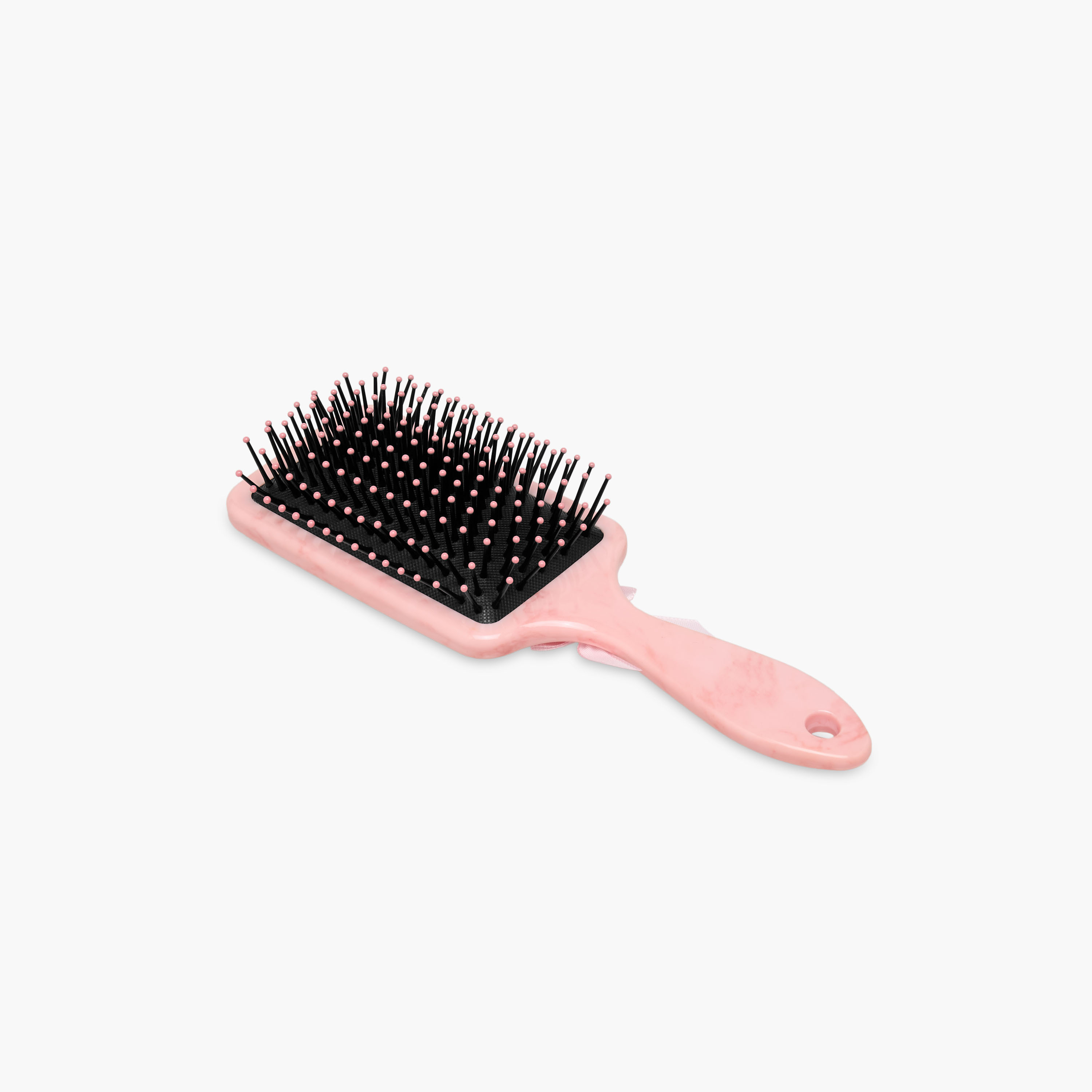 فرشاة شعر بطبعات حرف M-women-hairaccessories-brushesandcombs-image-2