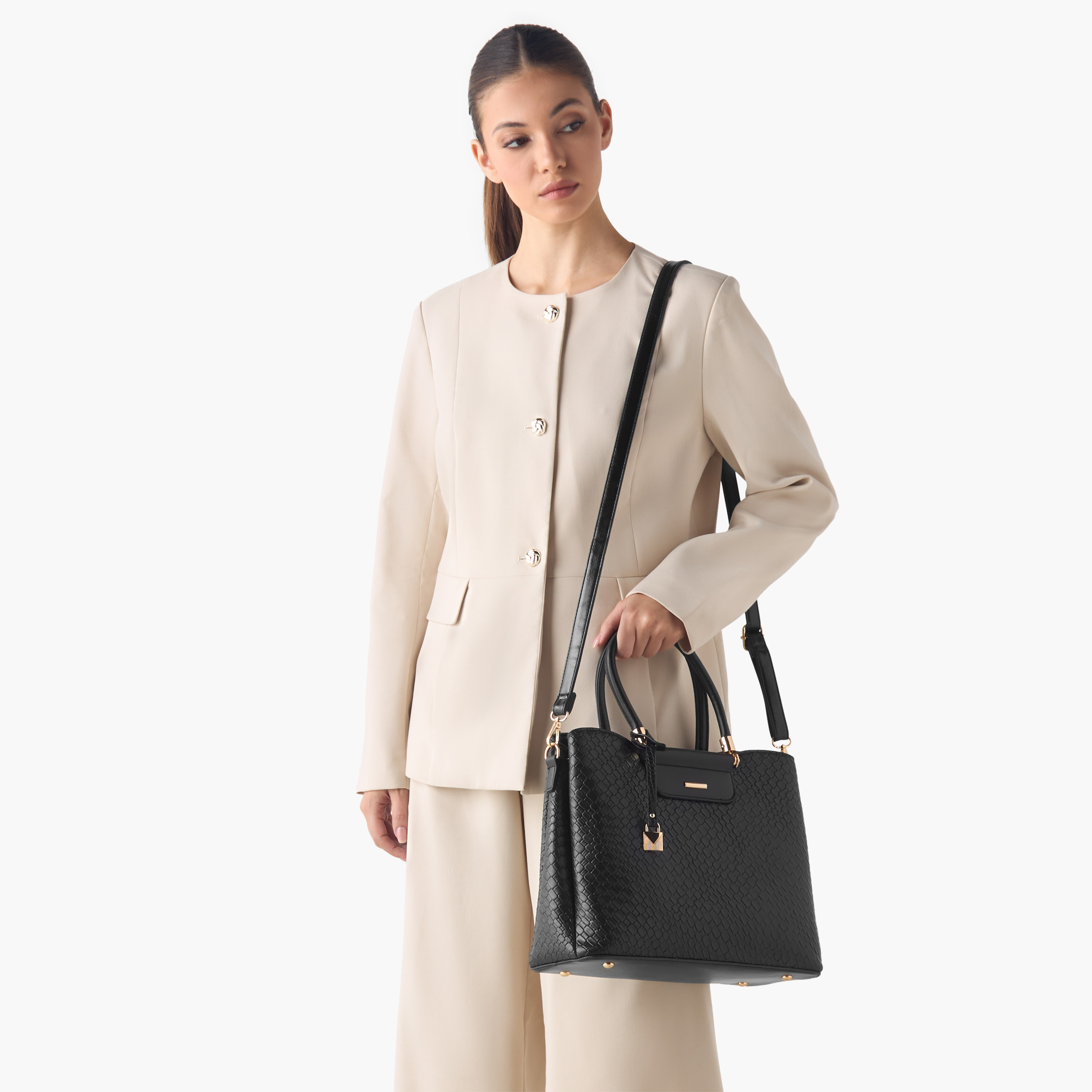 طقم شنطة توتي مضفّرة مع شنطة كروس بودي ومحفظة من ساشا-women-bagsandwallets-handbags-image-2