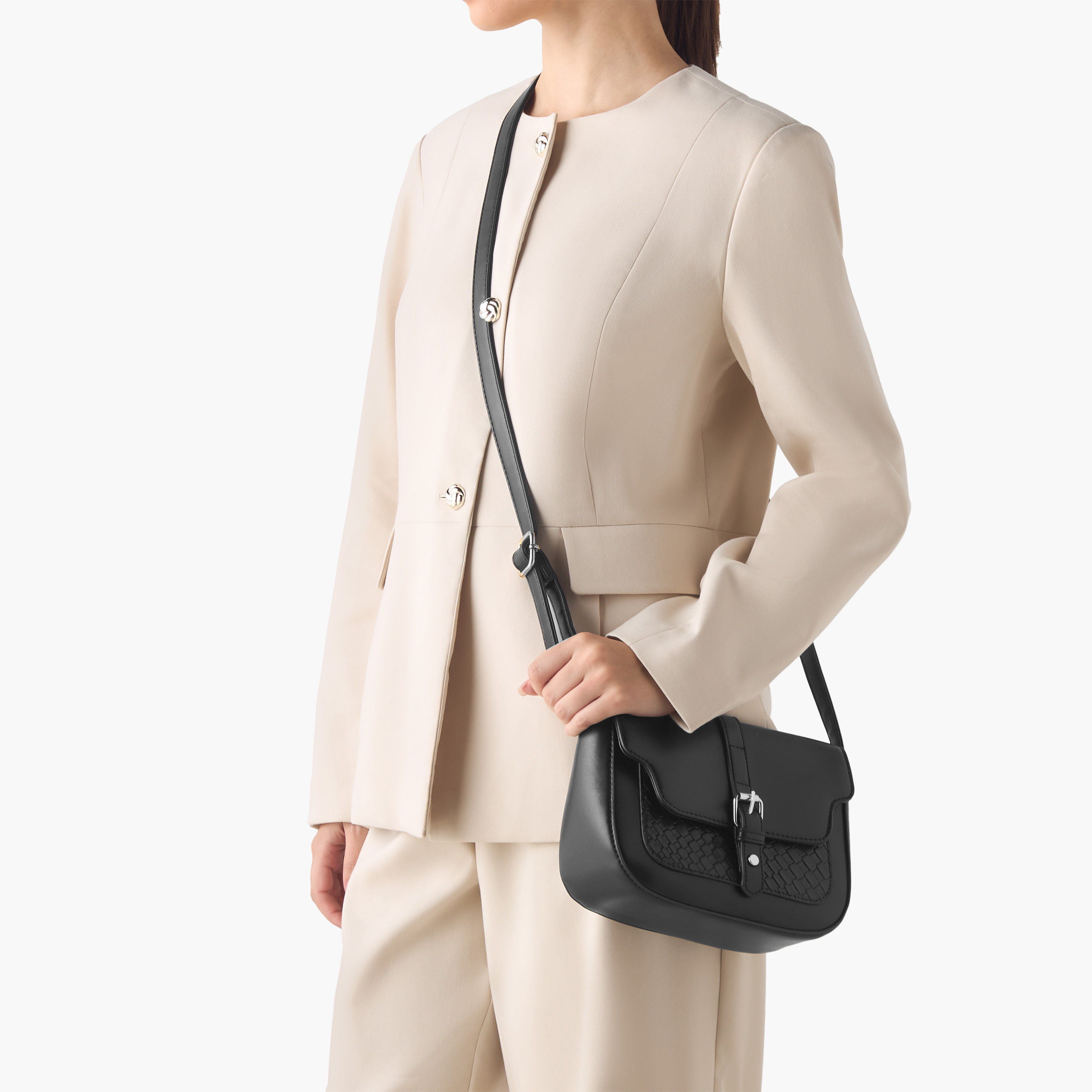 طقم شنطة توتي مضفّرة مع شنطة كروس بودي ومحفظة من ساشا-women-bagsandwallets-handbags-image-4