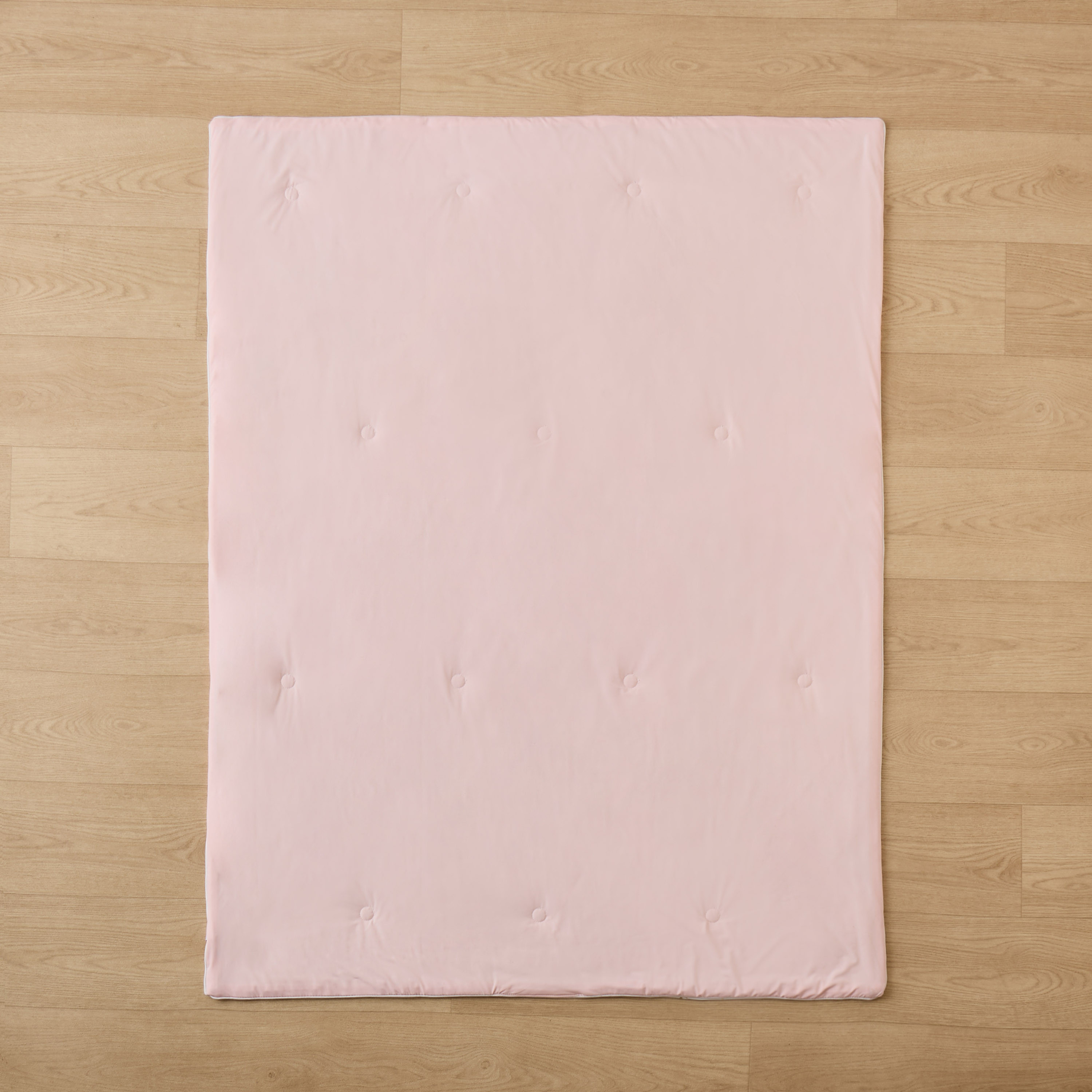 Giggles Quilt with Cool Touch, 100x130 cm-baby-nursery-blanketsandswaddles-blanketsandquilts-image-4