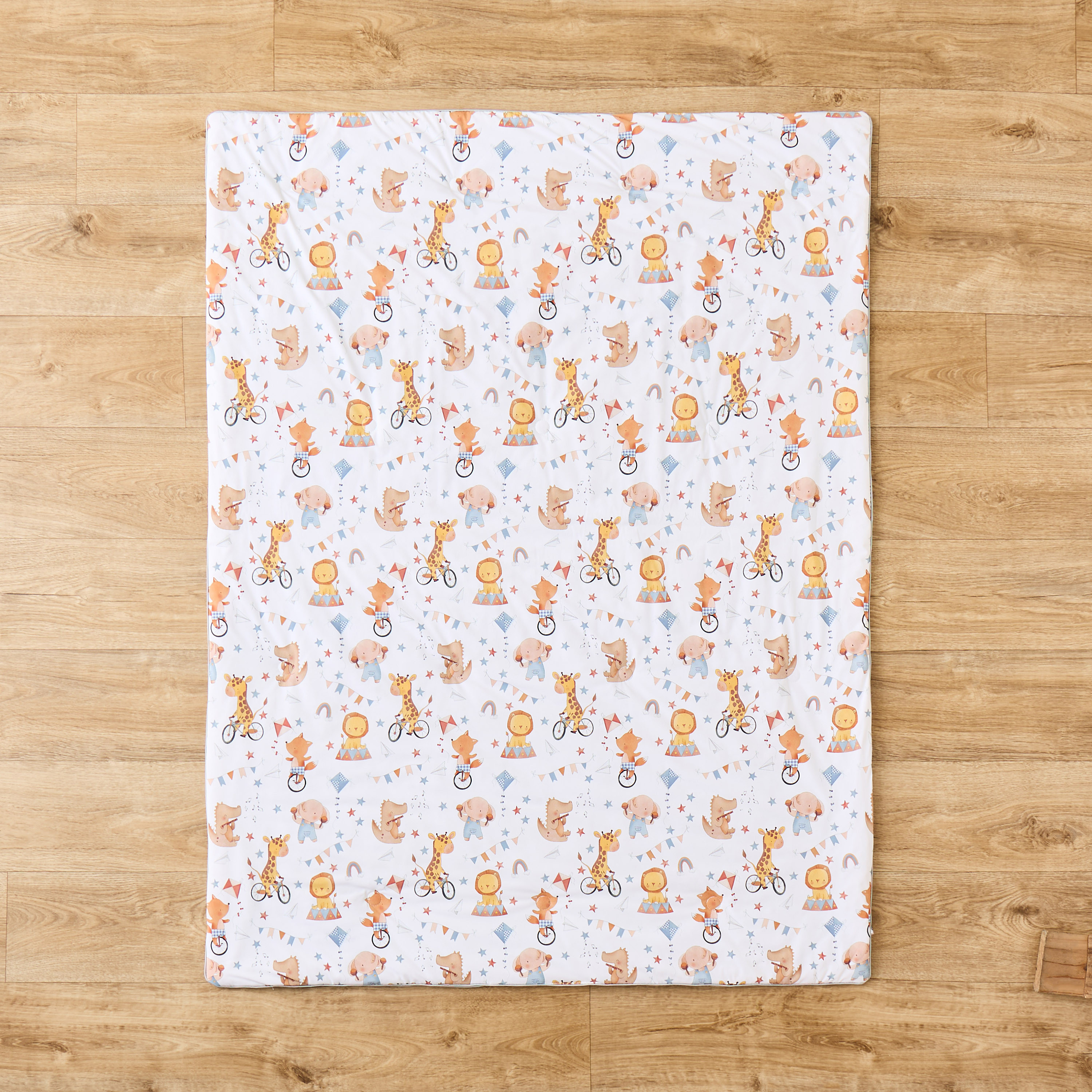 Giggles Quilt with Cool Touch, 100x130 cm-baby-nursery-blanketsandswaddles-blanketsandquilts-image-2