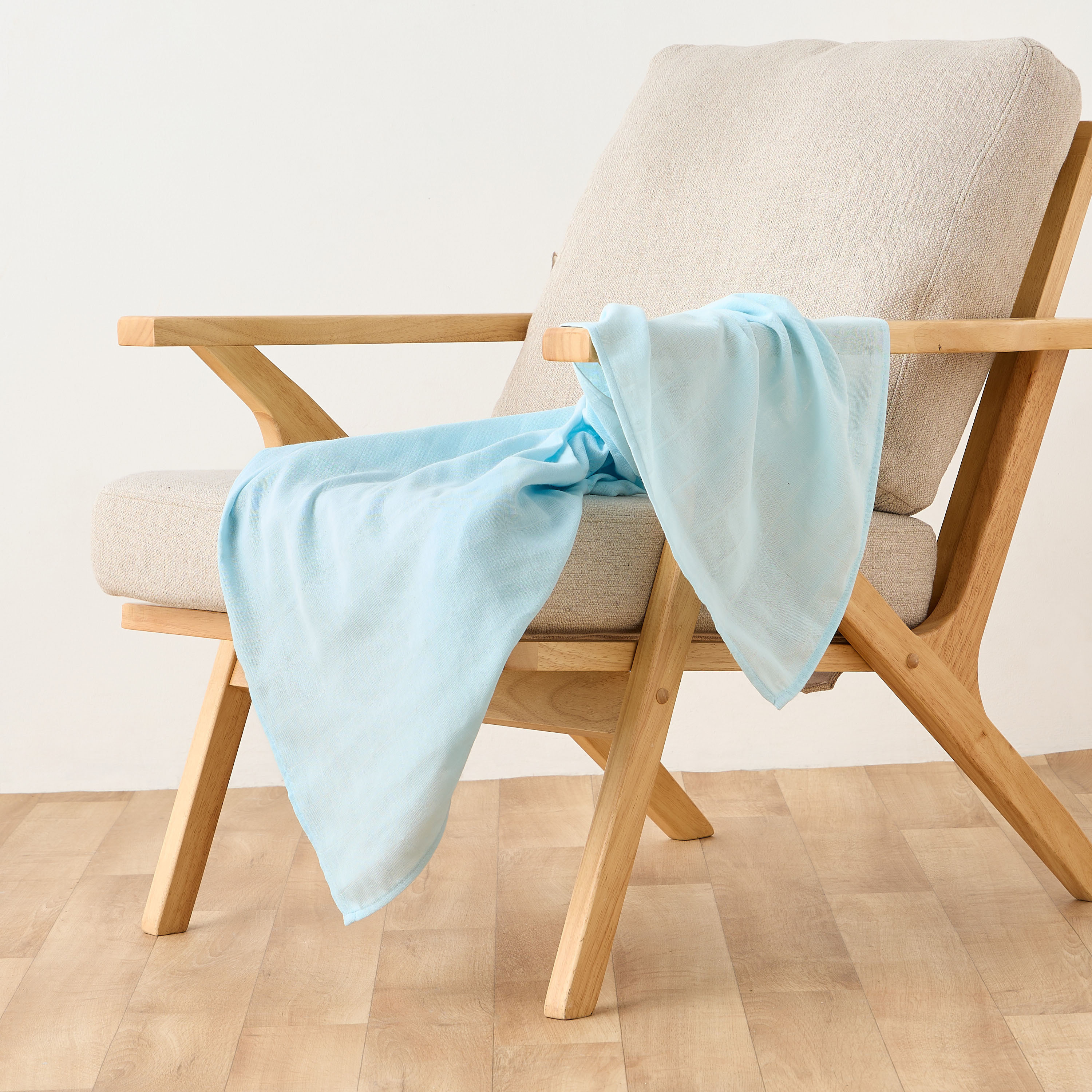 Juniors Baby Swaddle with Soft Muslin, 90x90 cm-baby-nursery-blanketsandswaddles-swaddlesandsleepingbags-image-2