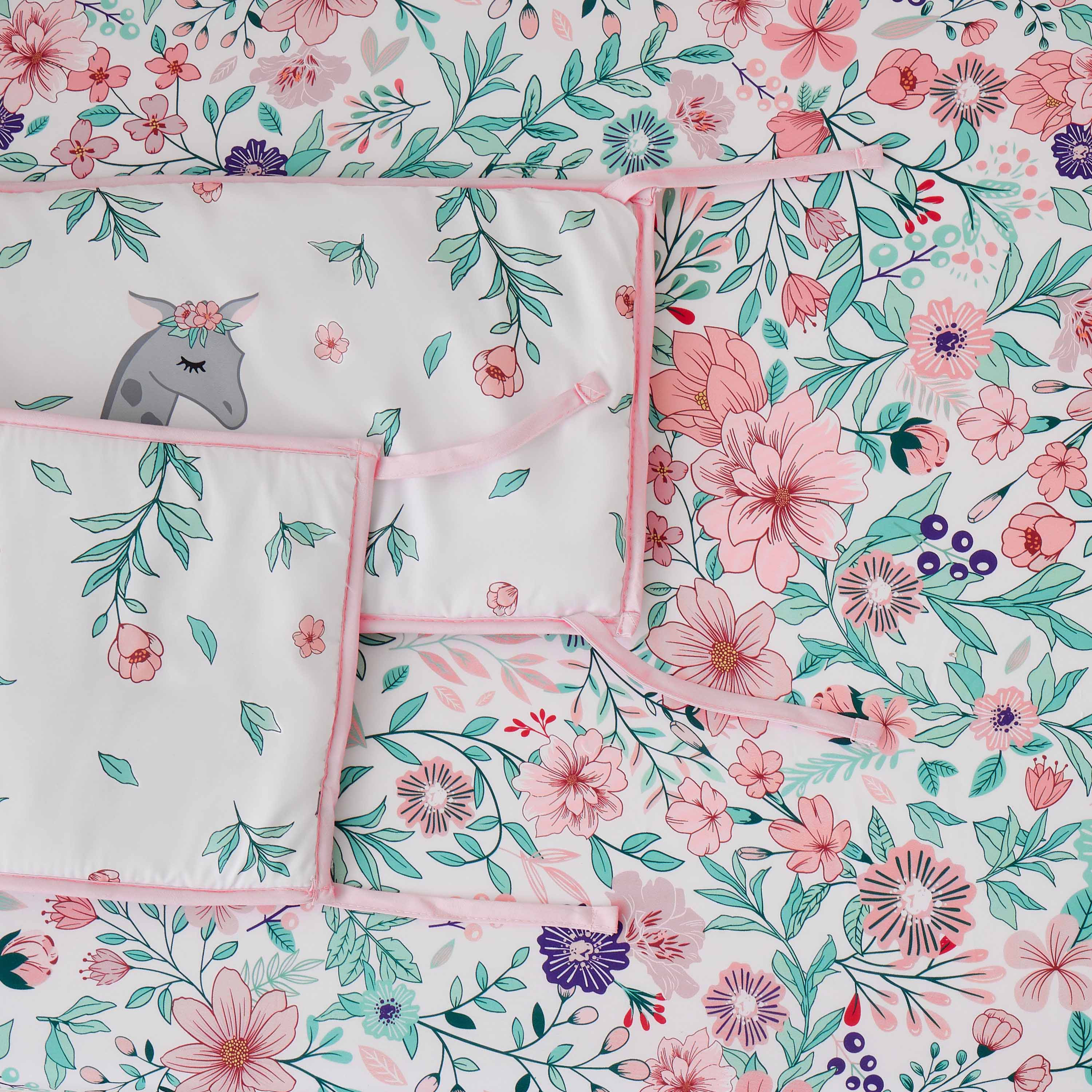 طقم مفروشات أطفال بطبعات زرافة من جونيورز - 84×107 سم-baby-nursery-babybedding-image-11