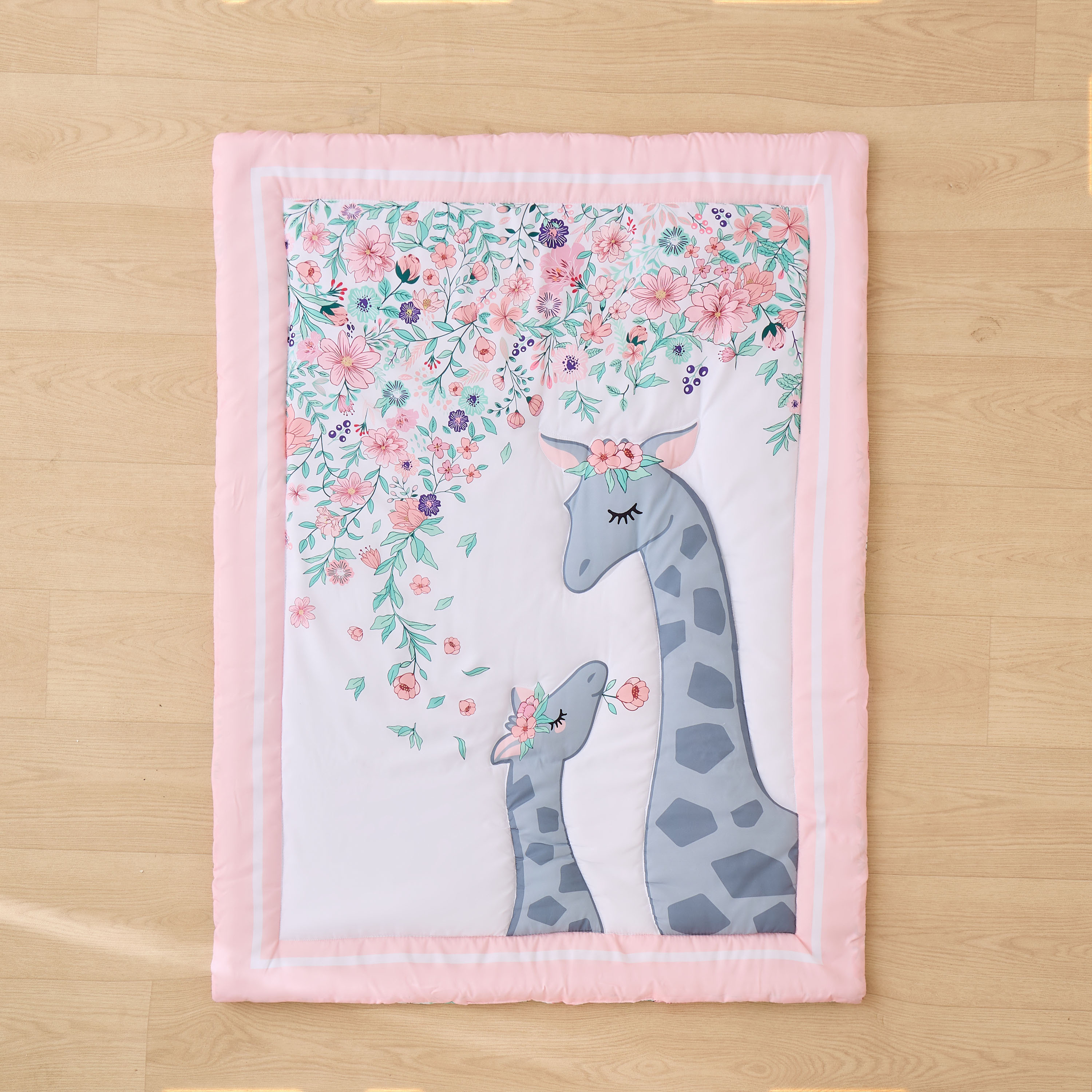 طقم مفروشات أطفال بطبعات زرافة من جونيورز - 84×107 سم-baby-nursery-babybedding-image-3