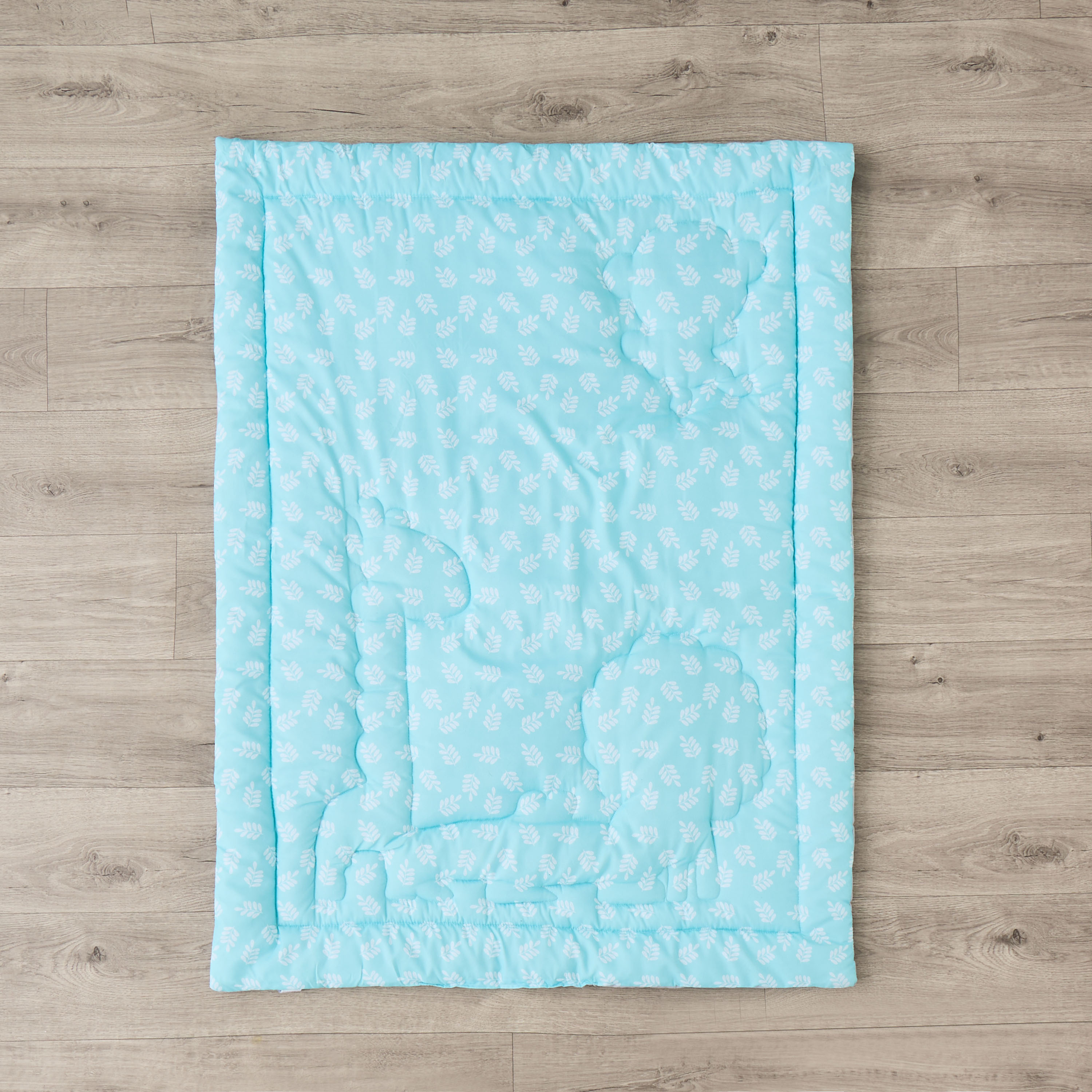 طقم مفارش سرير رضّع بطبعات سفاري من جونيورز - 107×84 سم-baby-nursery-babybedding-image-4
