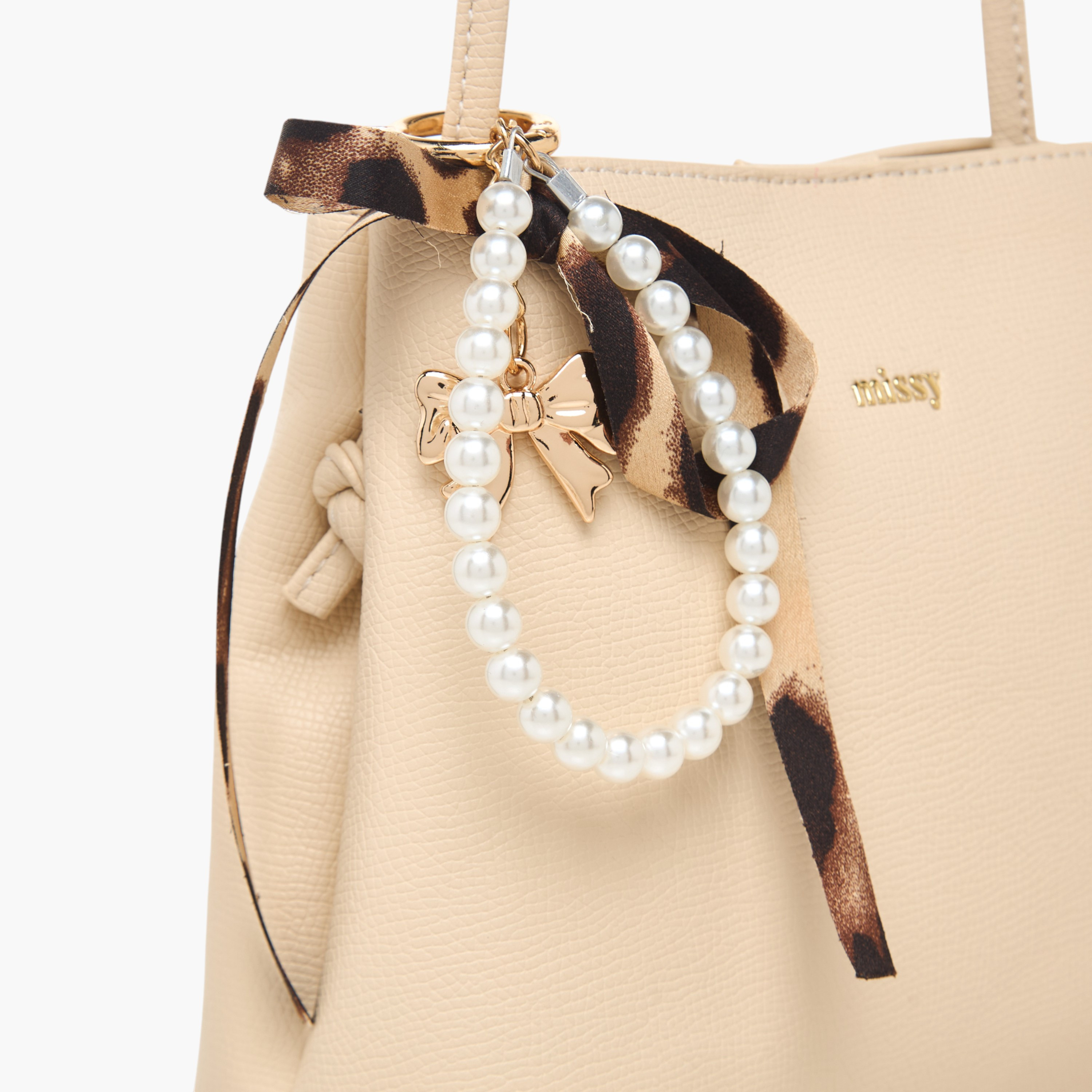 شنطة كروس بودي بمقبض حزام ودلاية من ميسي-women-bagsandwallets-handbags-image-3