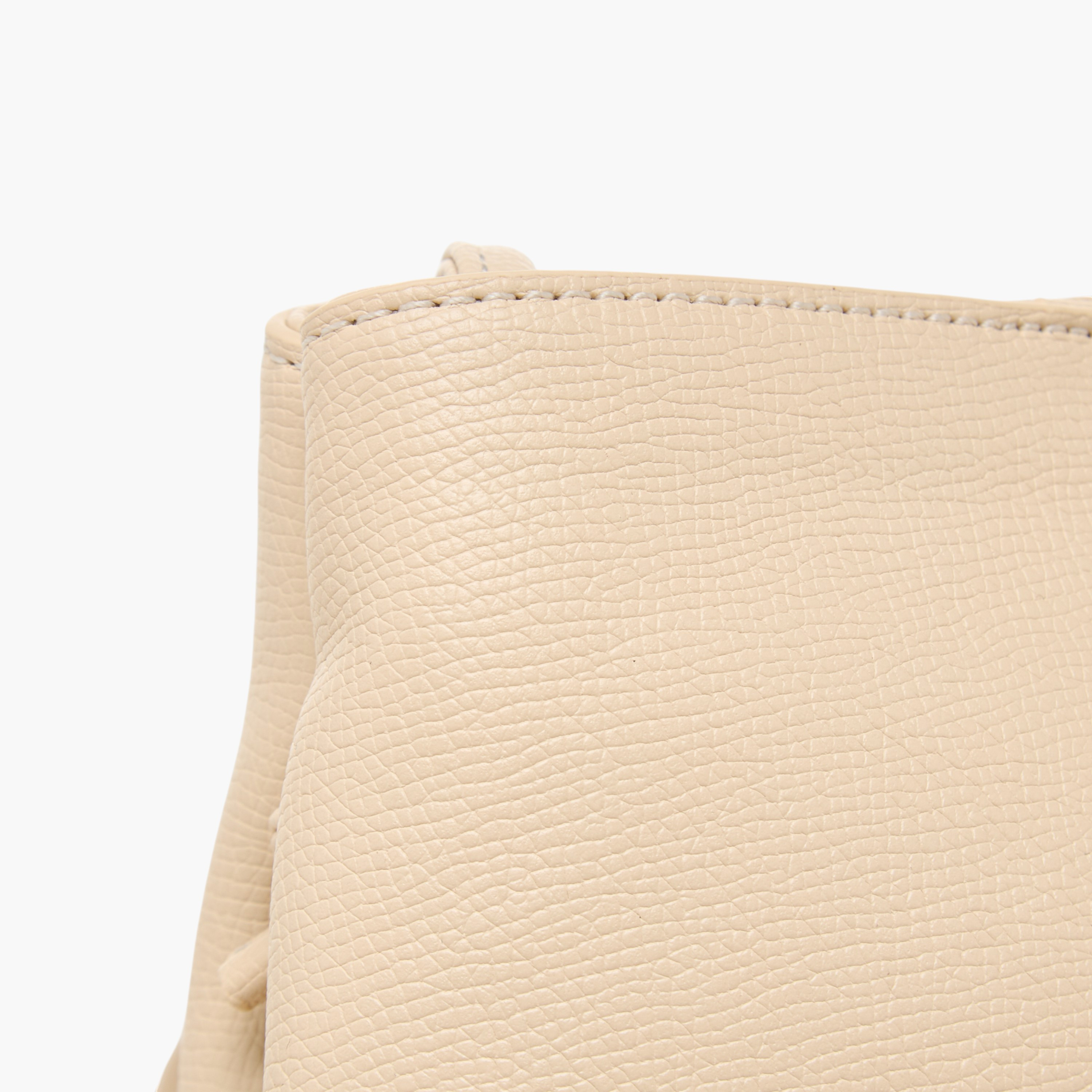 شنطة كروس بودي بمقبض حزام ودلاية من ميسي-women-bagsandwallets-handbags-image-2