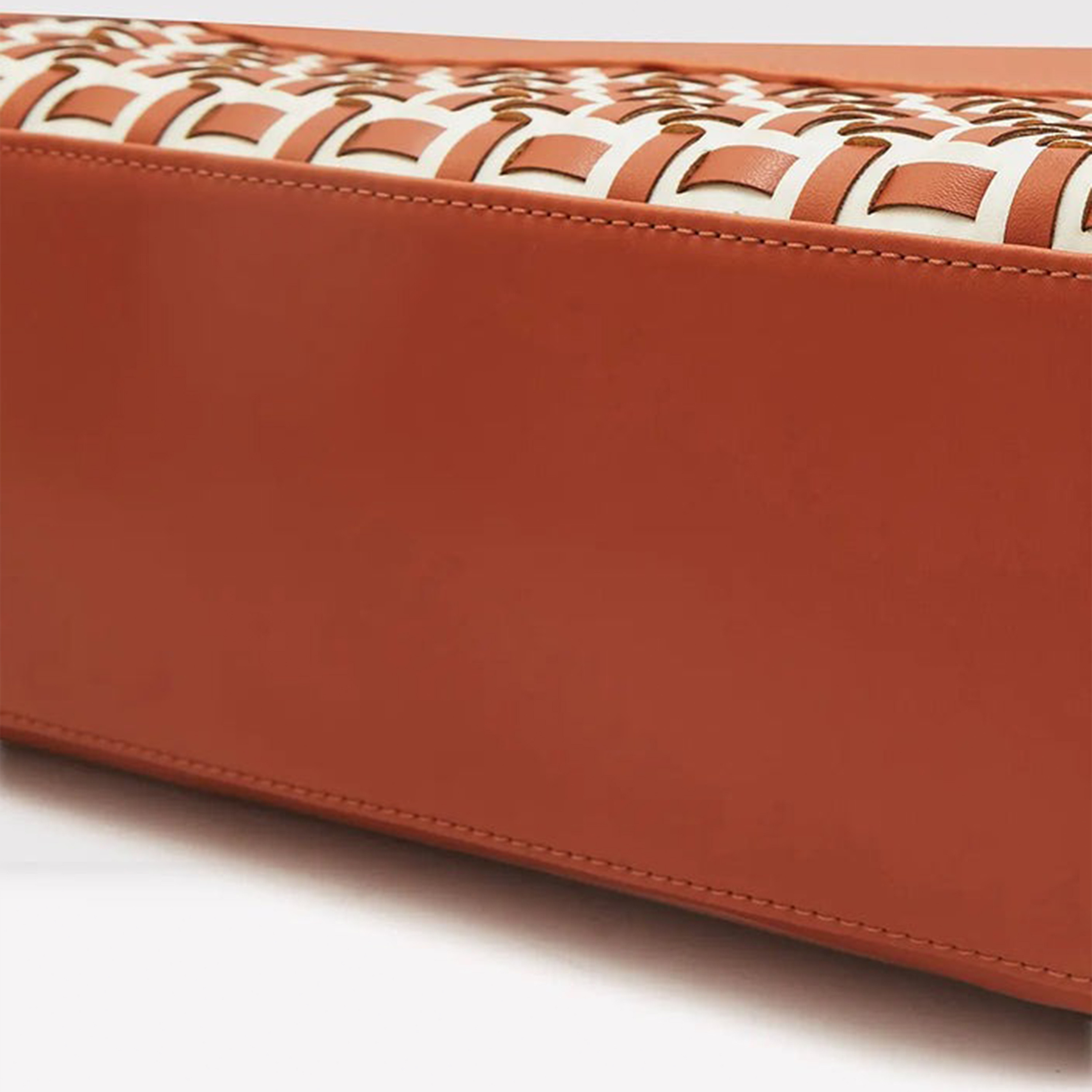 حقيبة كتف بمقبض مزدوج من Caprese مع إغلاق بسحاب وحزام قابل للفصل | 35 × 25 × 12 سم-women-bagsandwallets-handbags-image-7