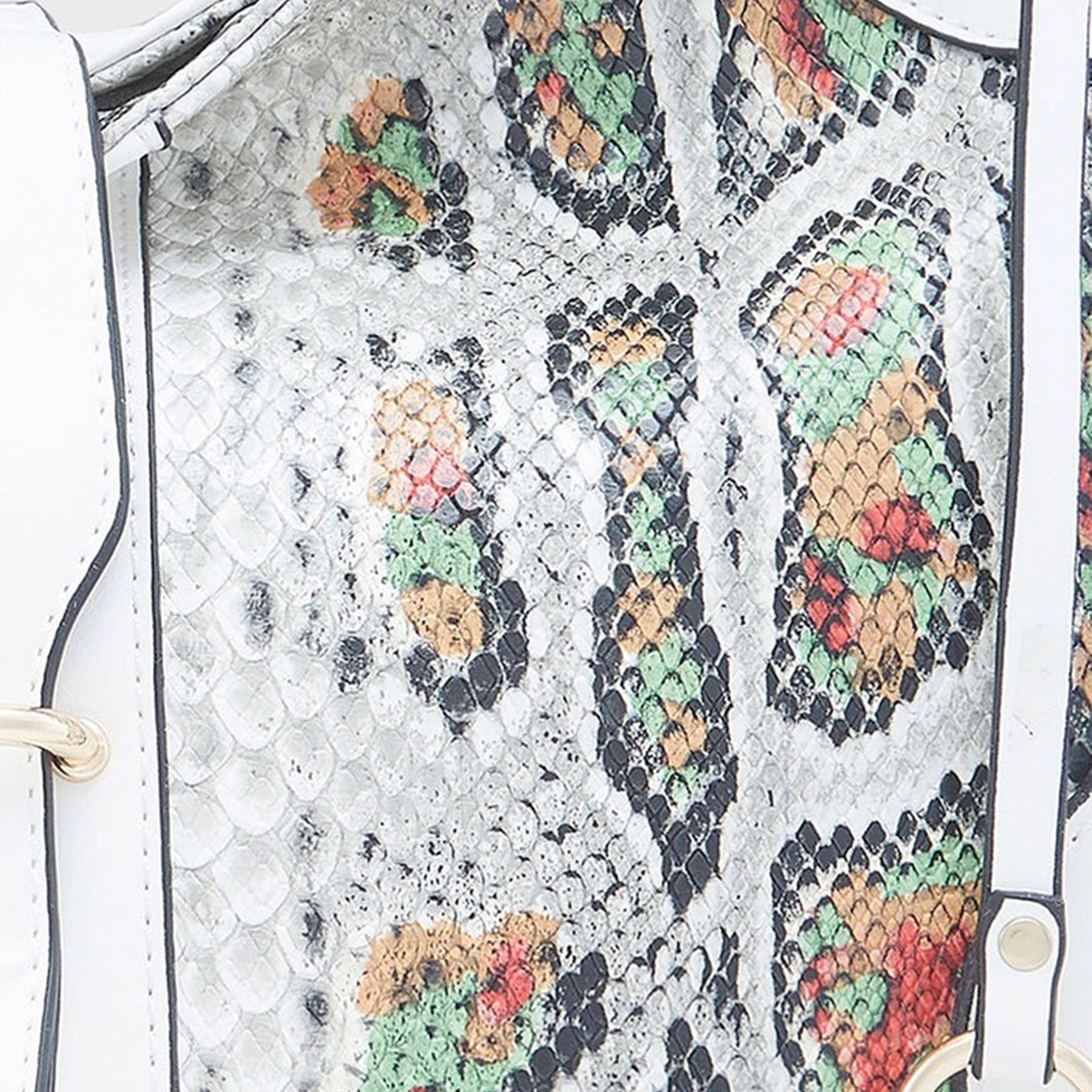 حقيبة كتف بطبعة من كابريزي بسحاب للإغلاق وحزام قابل للإزالة | 32 × 24 × 12 سم-women-bagsandwallets-handbags-image-7