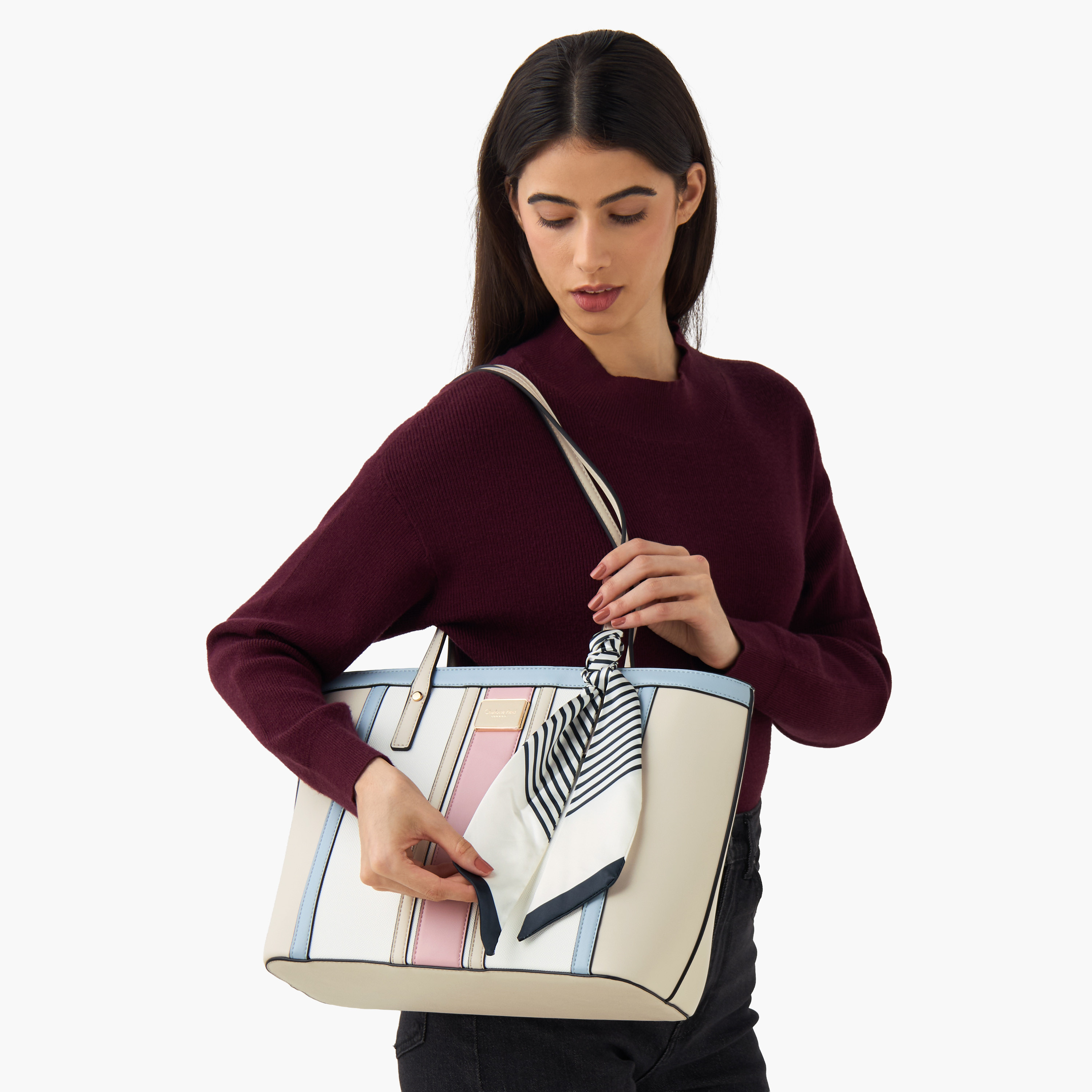 شنطة توتي متعددة التصاميم بمقبض مزدوج من شارلوت ريد-women-bagsandwallets-handbags-image-2