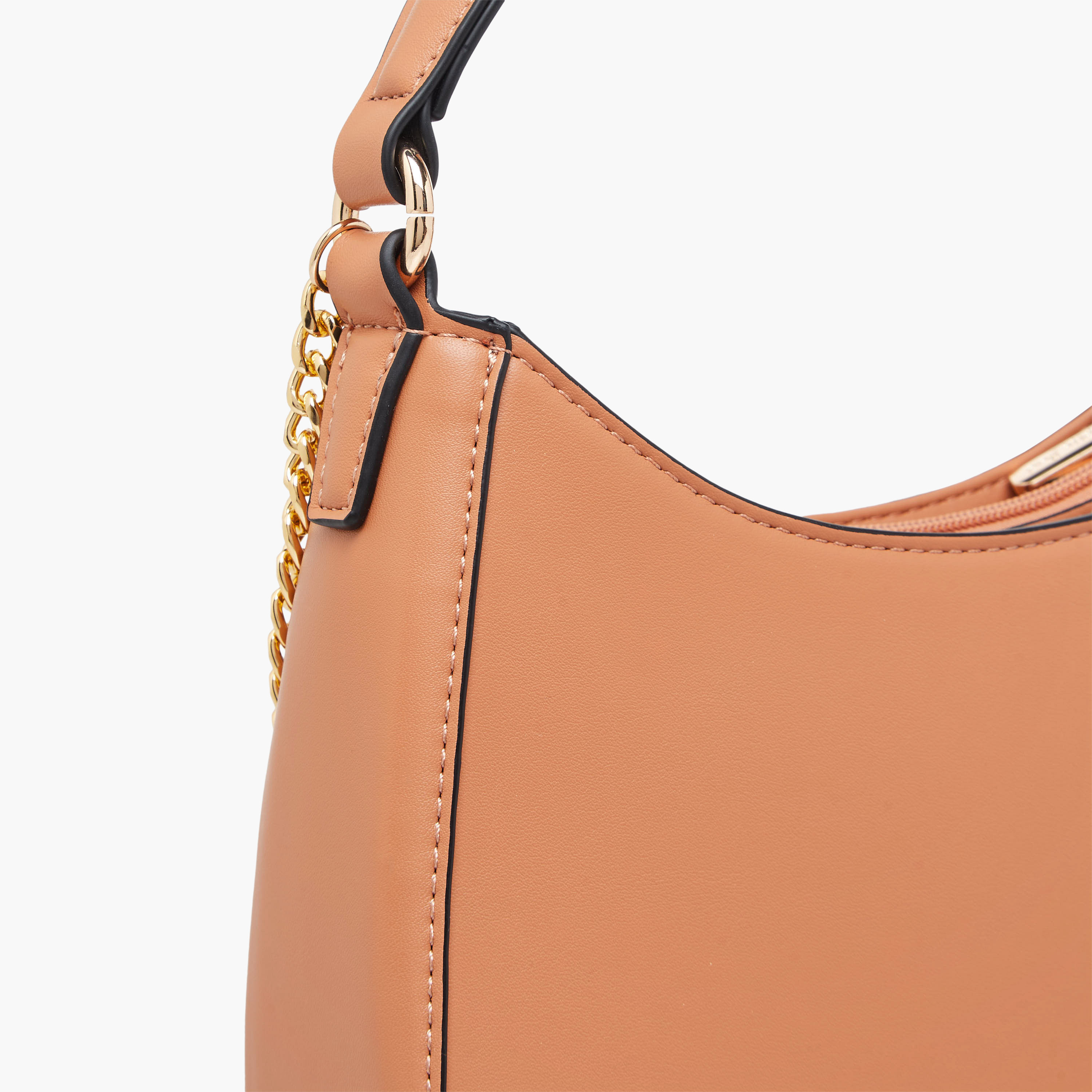 شنطة كتف بقوالب ملونة وسحّاب إغلاق من شارلوت ريد-women-bagsandwallets-handbags-image-7