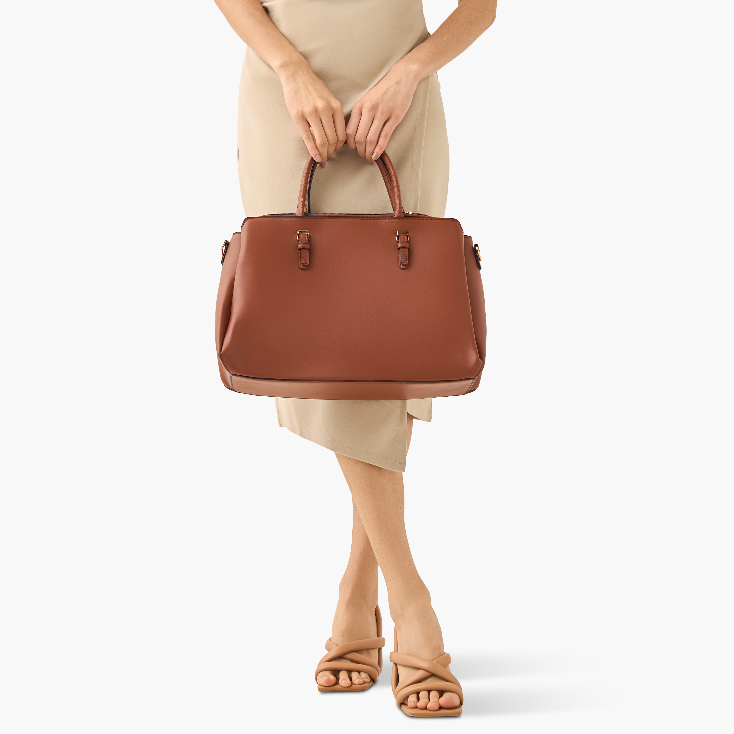 شنطة توتي سادة بمقابض مزدوجة من ساشا-women-bagsandwallets-handbags-image-9