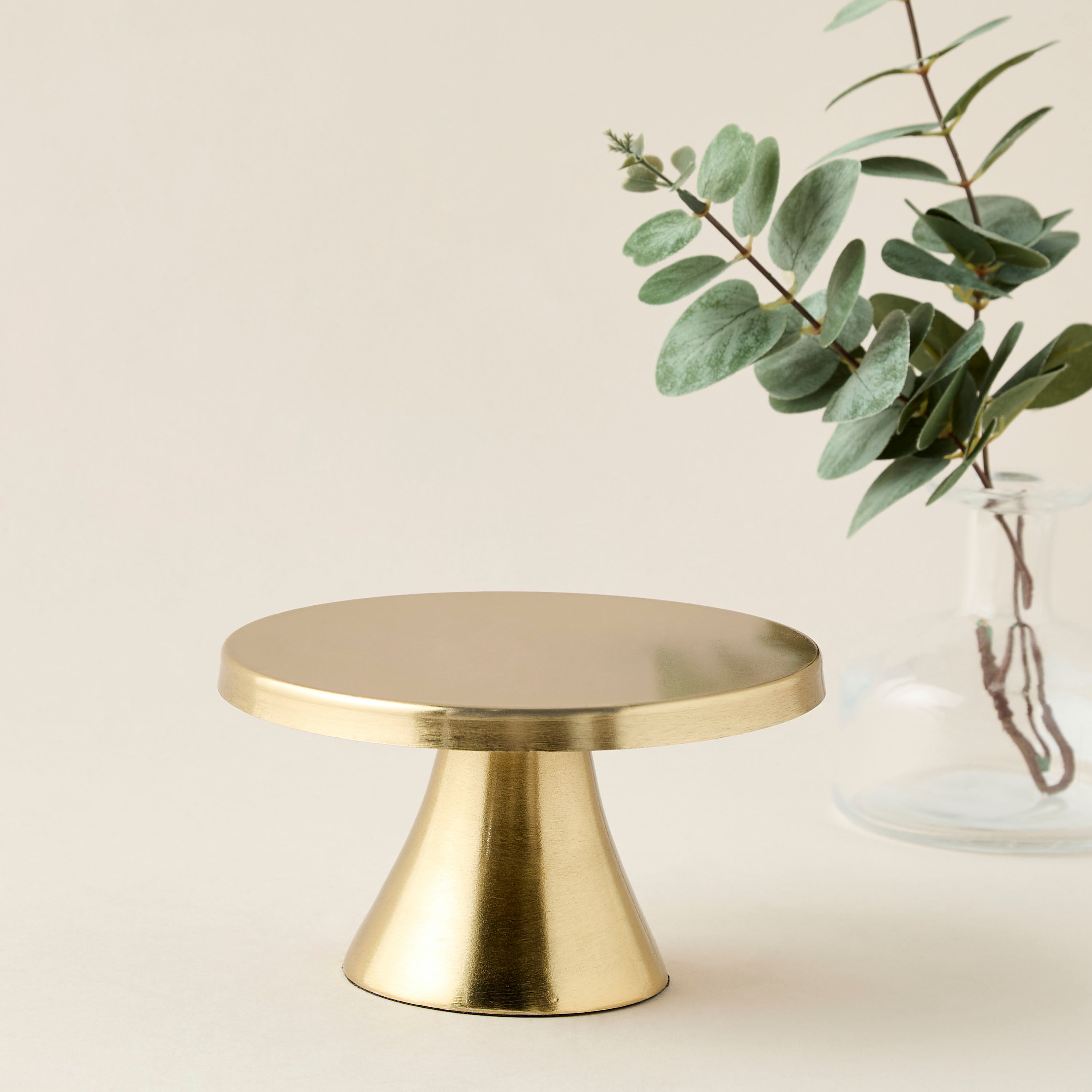 Pedestal Cakestand - 16x9x16 cms-household-dining-serveware-cakestands-image-1