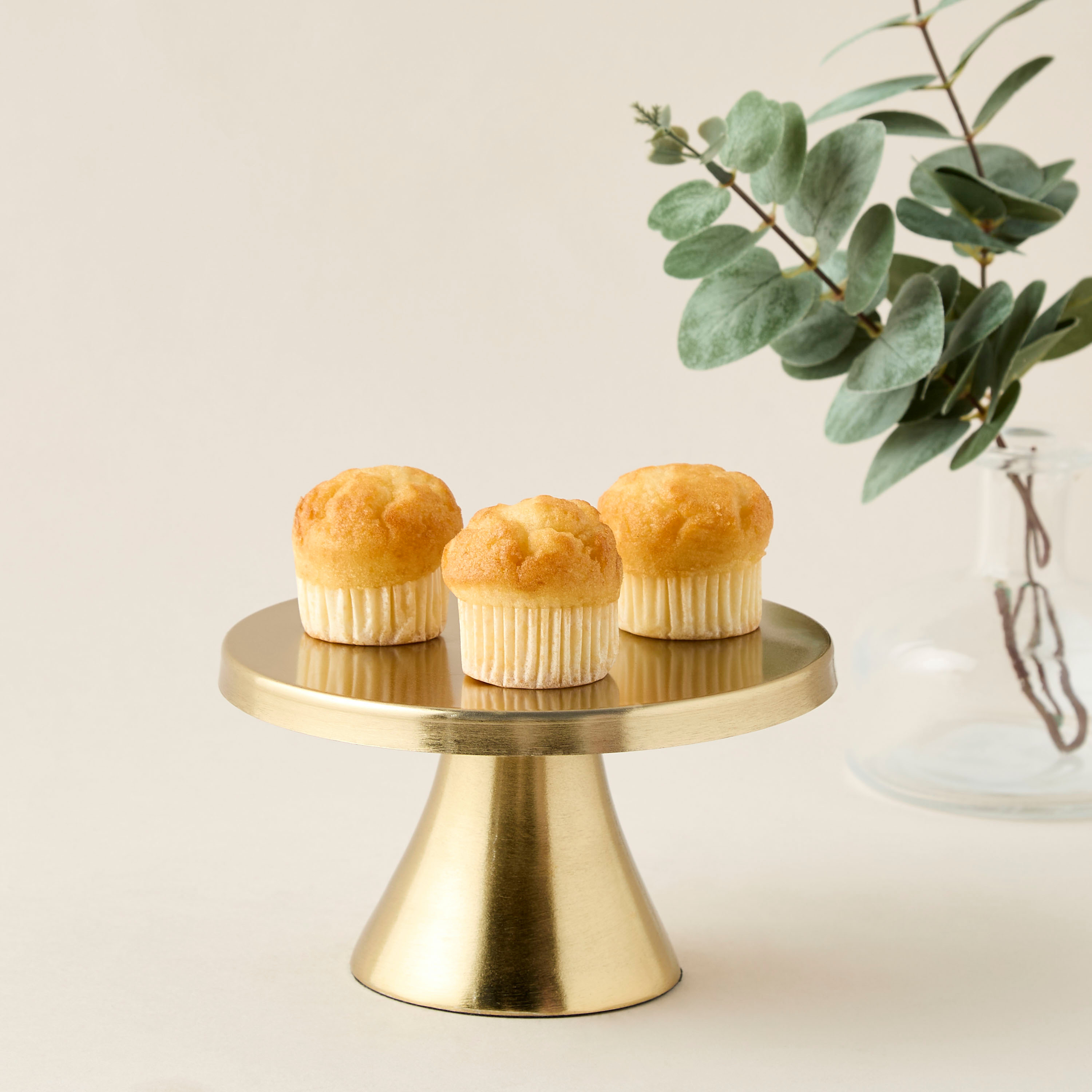 Pedestal Cakestand - 16x9x16 cms-household-dining-serveware-cakestands-image-2