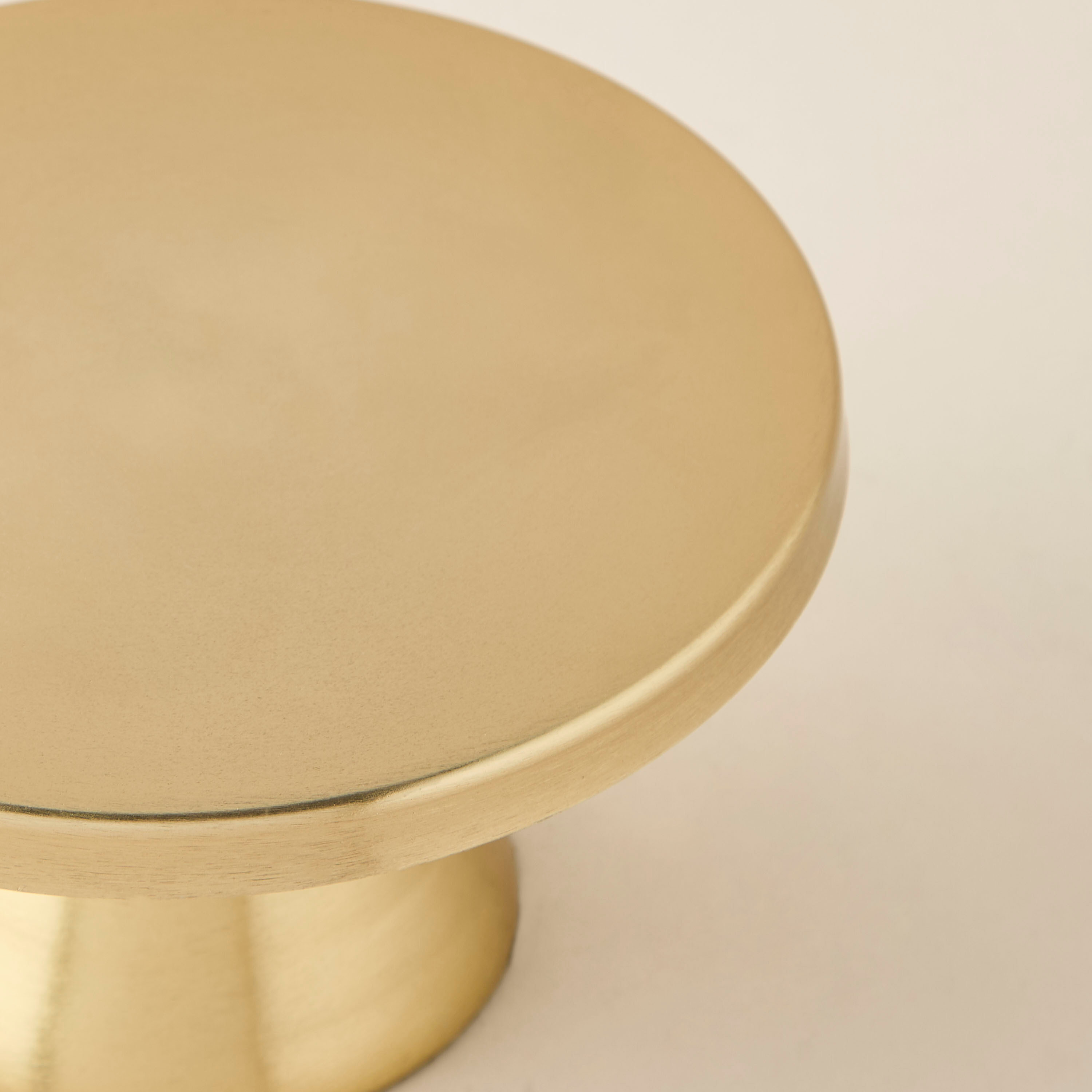 Pedestal Cakestand - 16x9x16 cms-household-dining-serveware-cakestands-image-3