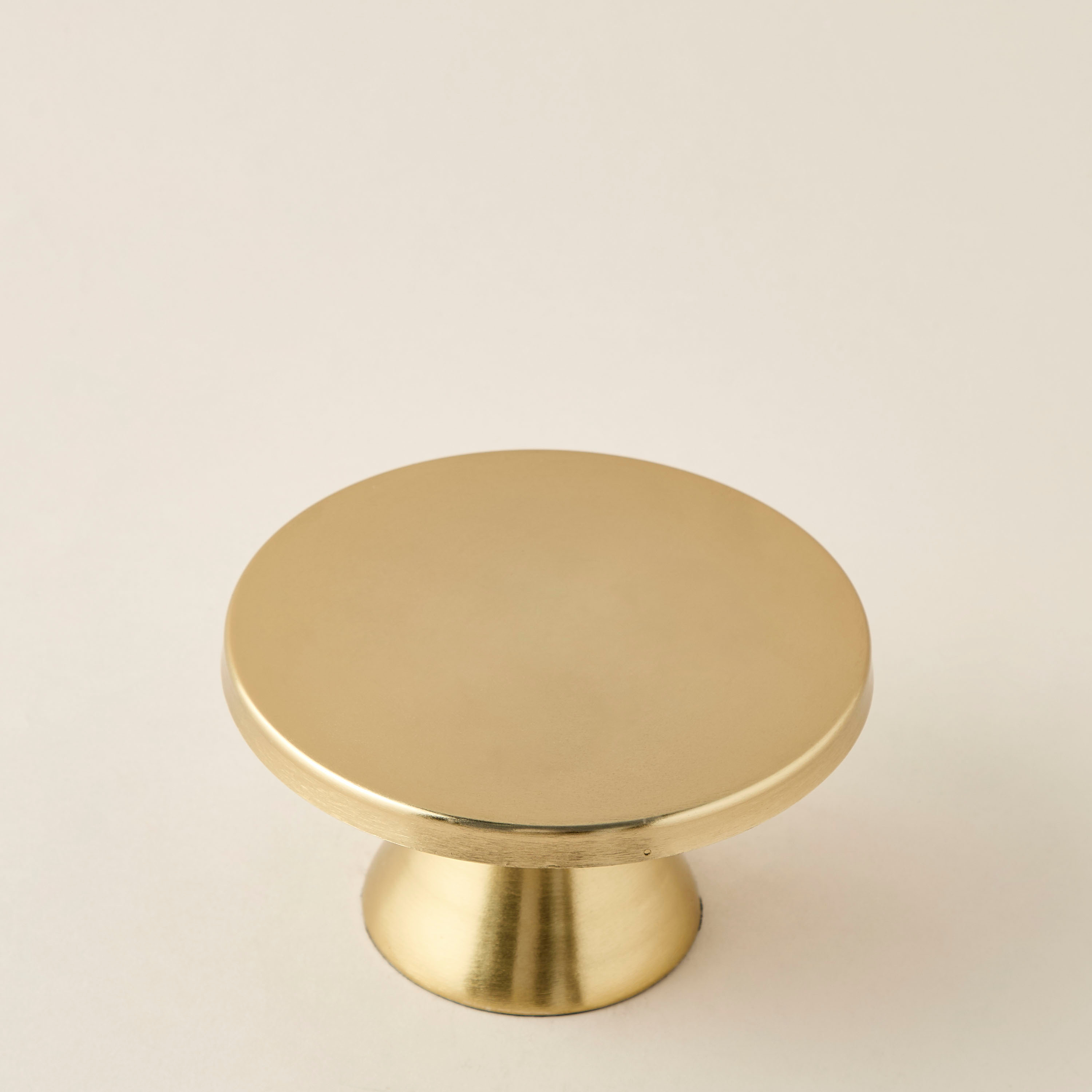 Pedestal Cakestand - 16x9x16 cms-household-dining-serveware-cakestands-image-4