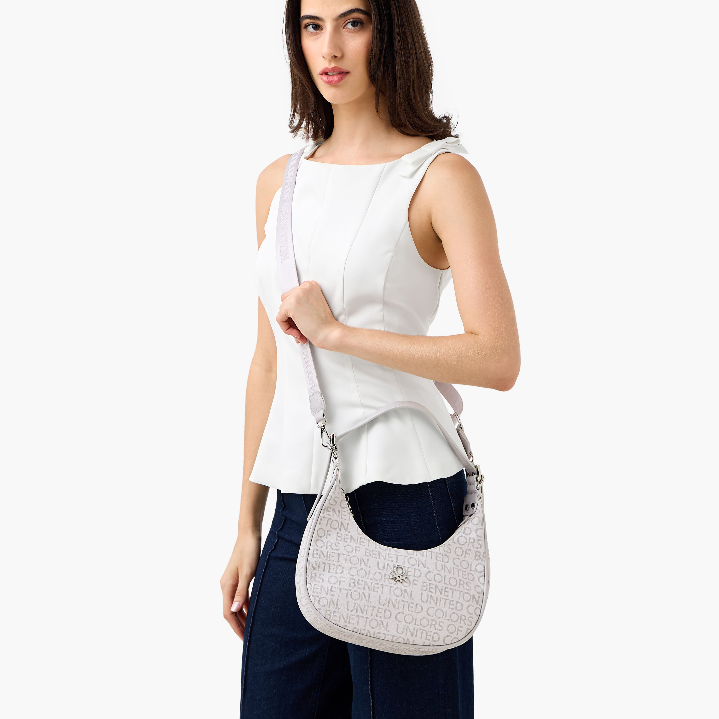 شنطة باجيت بطبعات شعار مع حمالة قابلة للتعديل من يو سي بي-women-bagsandwallets-handbags-image-2