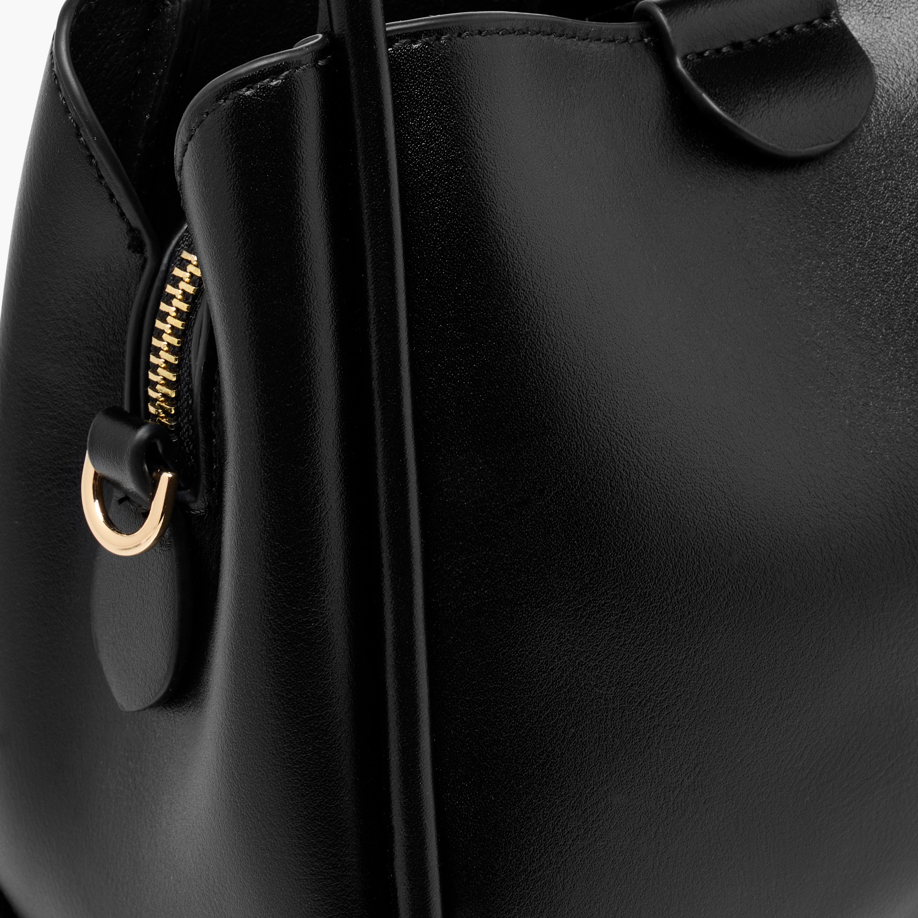 شنطة كروس بودي بارزة الملمس بزينة وشاح وسلسلة من سيسلي-women-bagsandwallets-handbags-image-6
