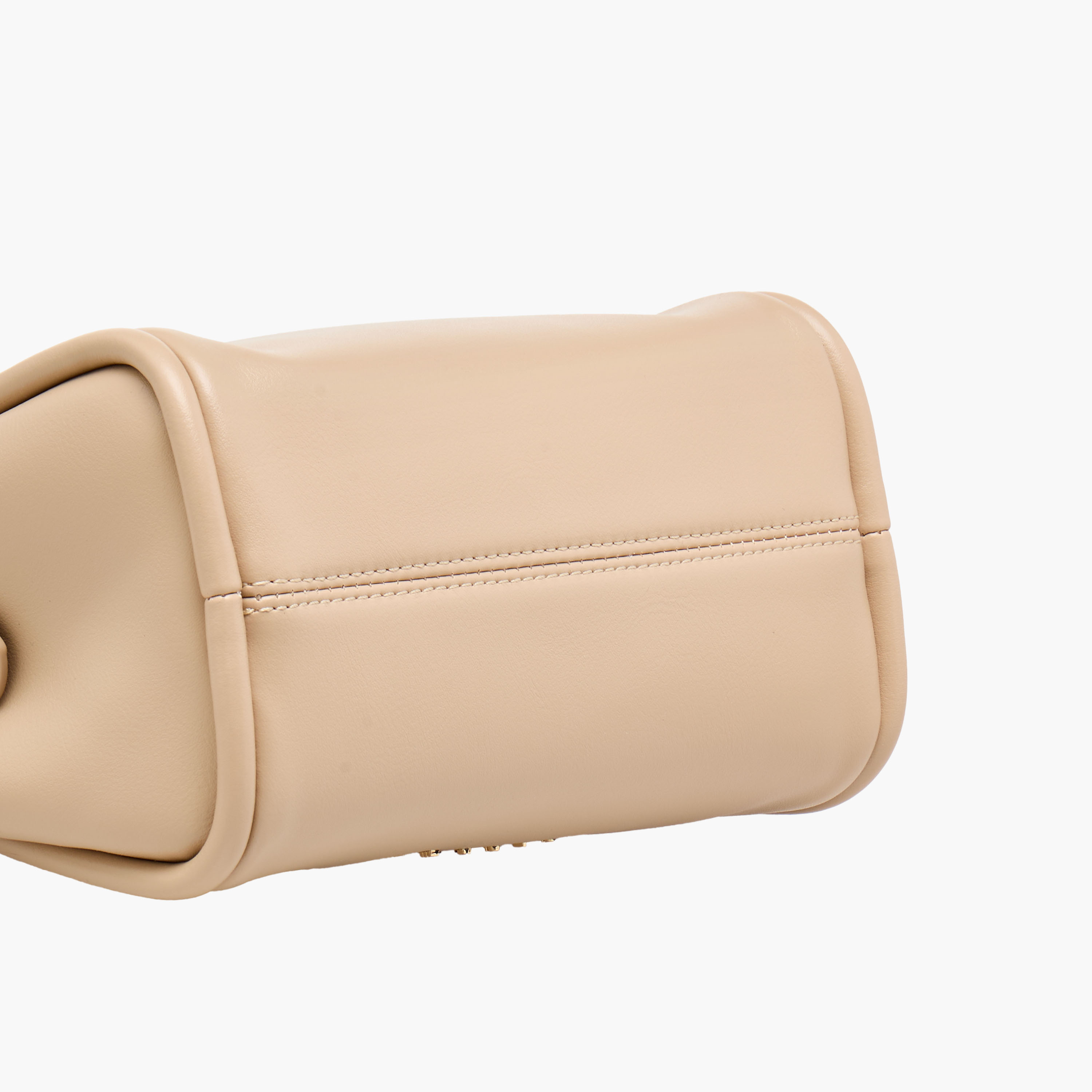 شنطة كروس بودي بارزة الملمس بتفاصيل وشاح وسلسلة من سيسلي-women-bagsandwallets-handbags-image-7