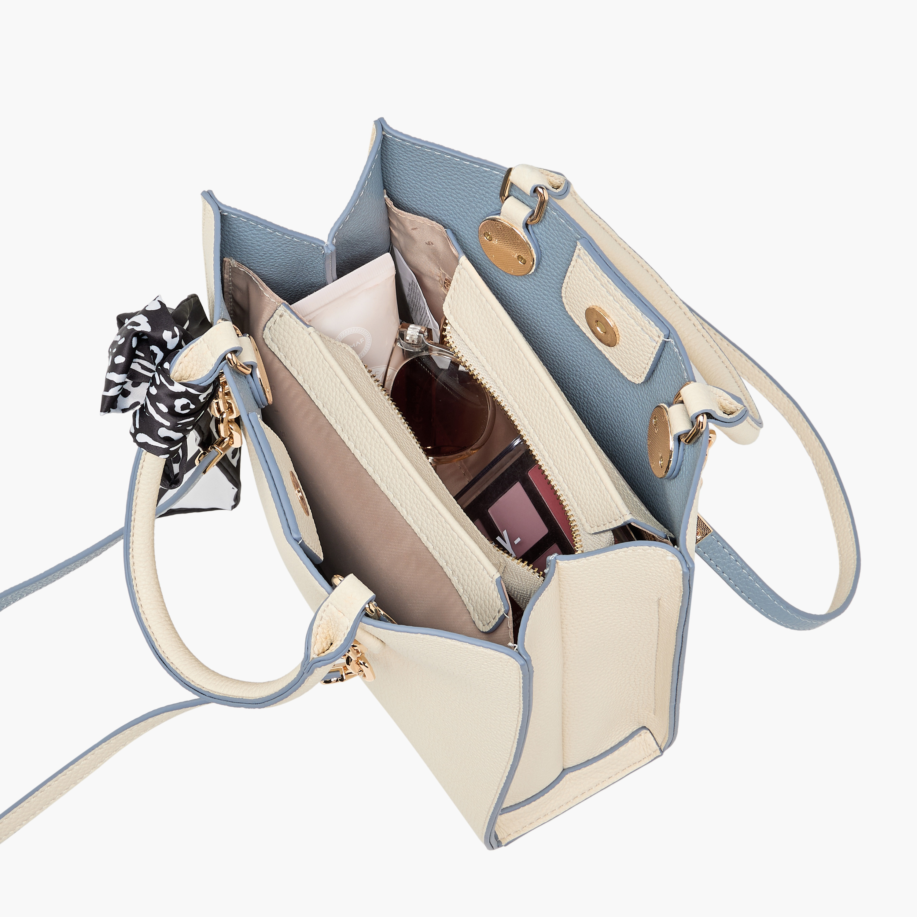 شنطة كروس بودي بارزة الملمس بتفاصيل وشاح من سيسلي-women-bagsandwallets-handbags-image-9