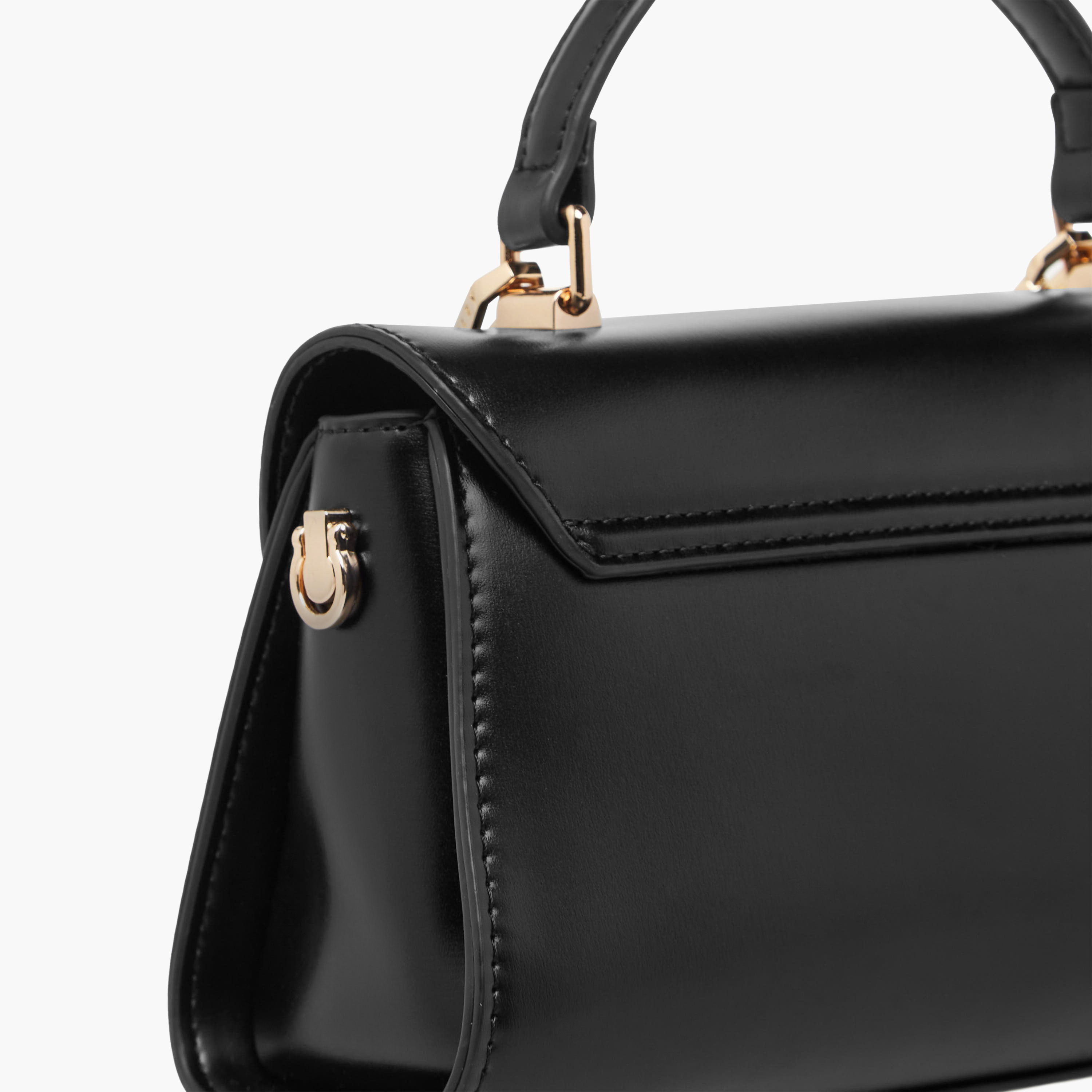 Sisley Solid Crossbody Bag with Detachable Chain Strap-women-bagsandwallets-handbags-image-6
