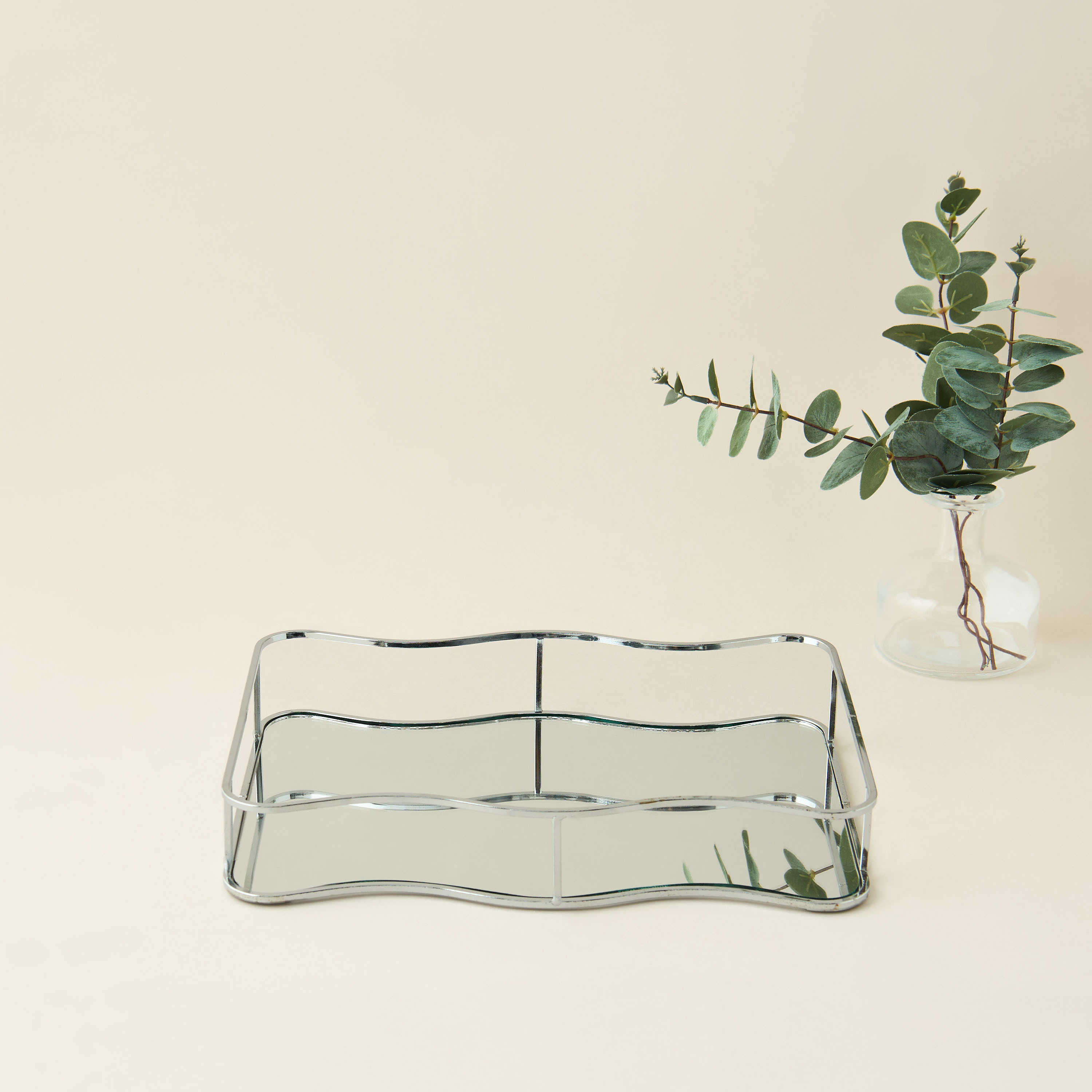 Wavy Metal Decorative Tray with Mirror Base - 32x23 cms-household-decor-boxesandtrays-image-2