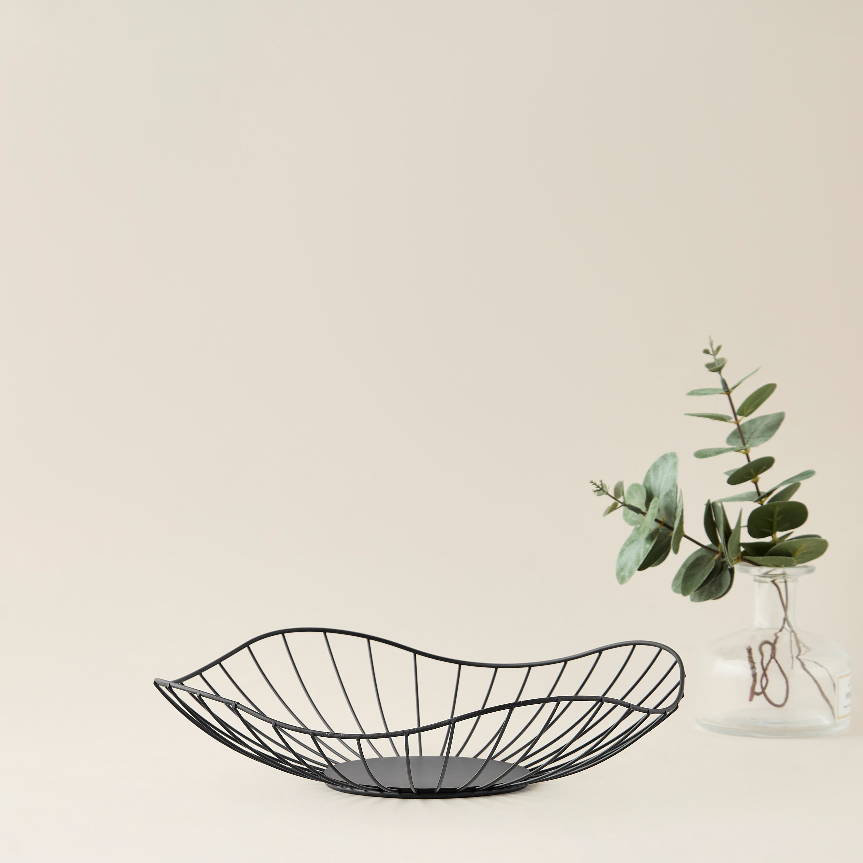 Decorative Metal Basket - 27x7 cms-household-storage-storagesolutions-storageboxesandbaskets-image-1