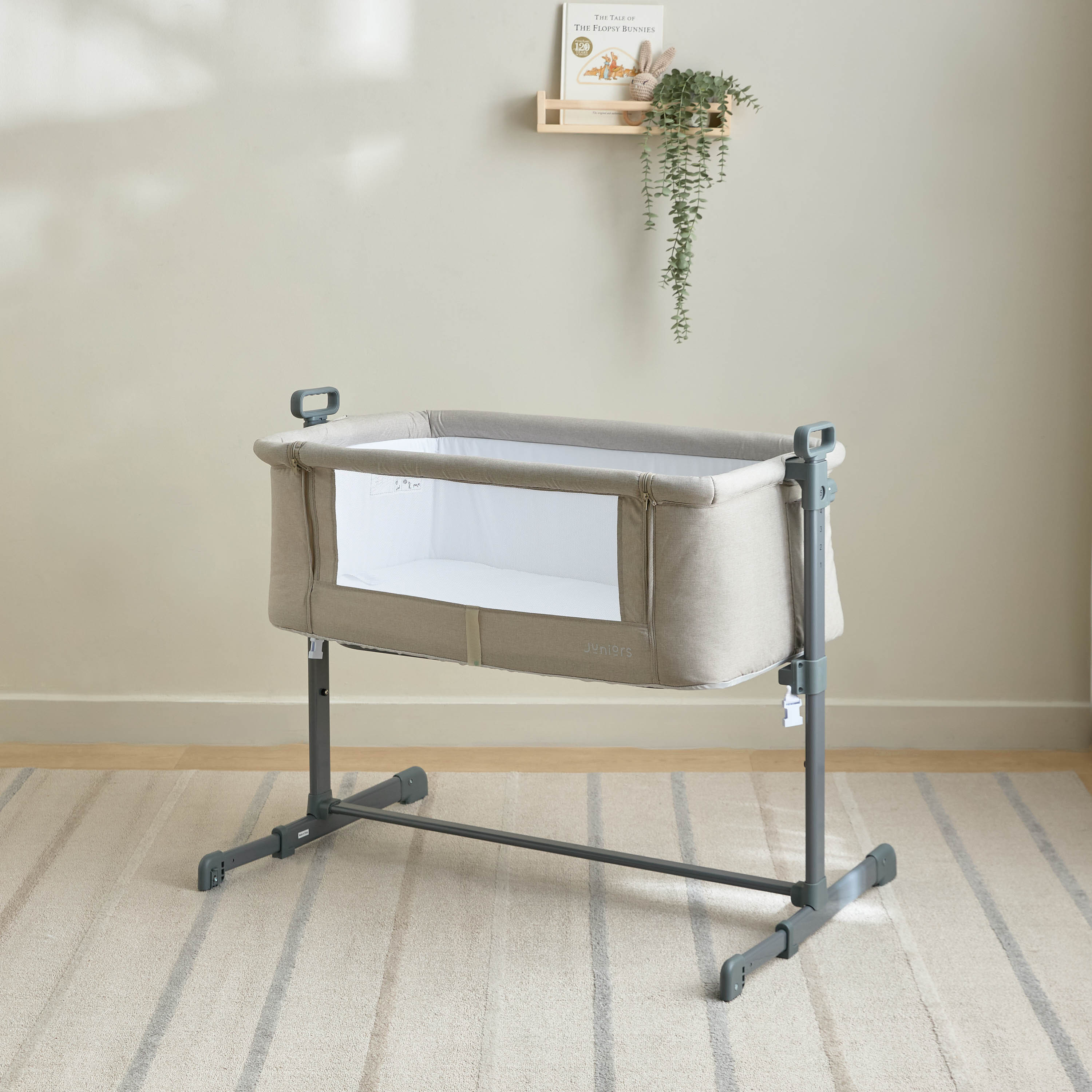 Juniors Peyton Side Bassinet-baby-nursery-furniture-cribsandbeds-bassinets-image-2