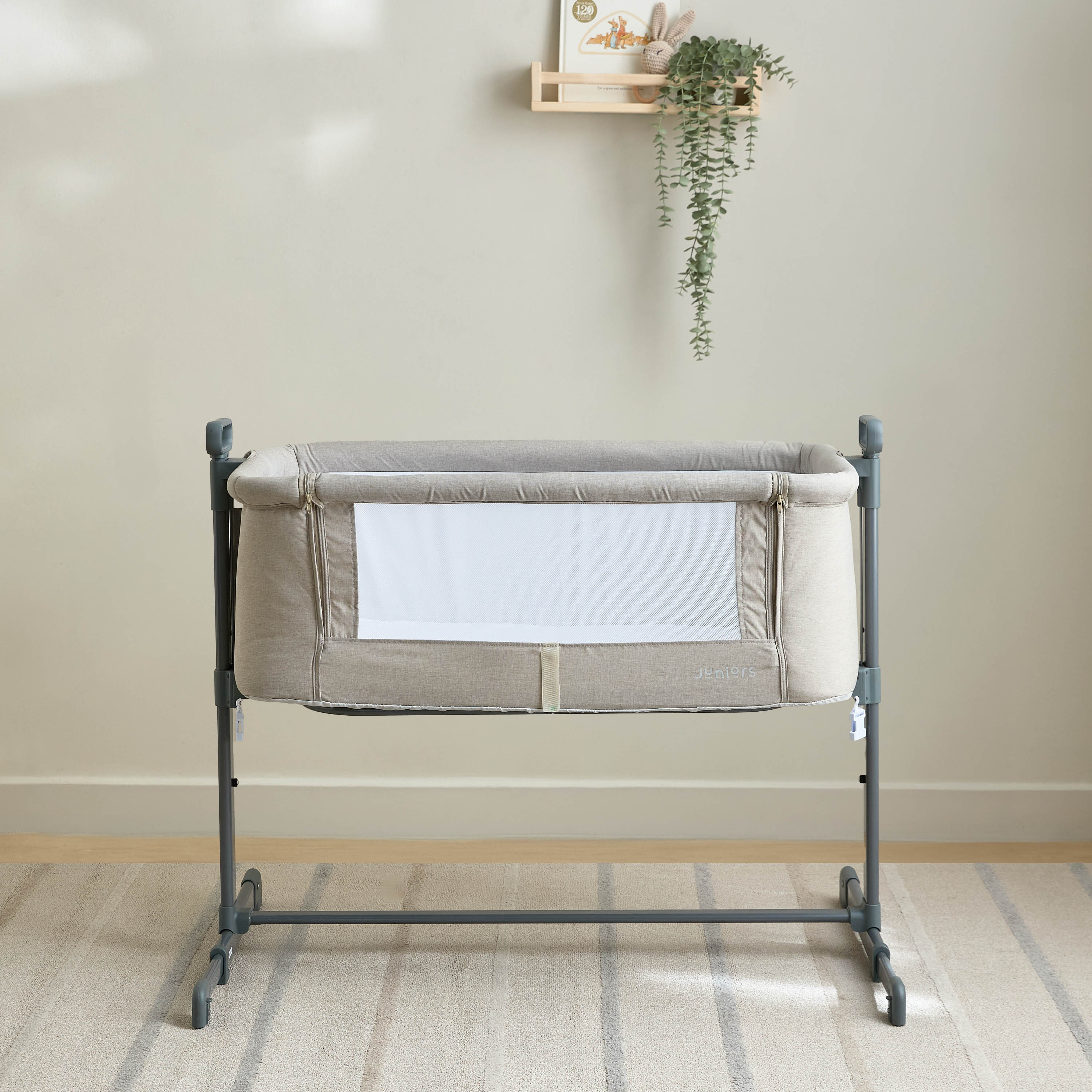 Juniors Peyton Side Bassinet-baby-nursery-furniture-cribsandbeds-bassinets-image-3