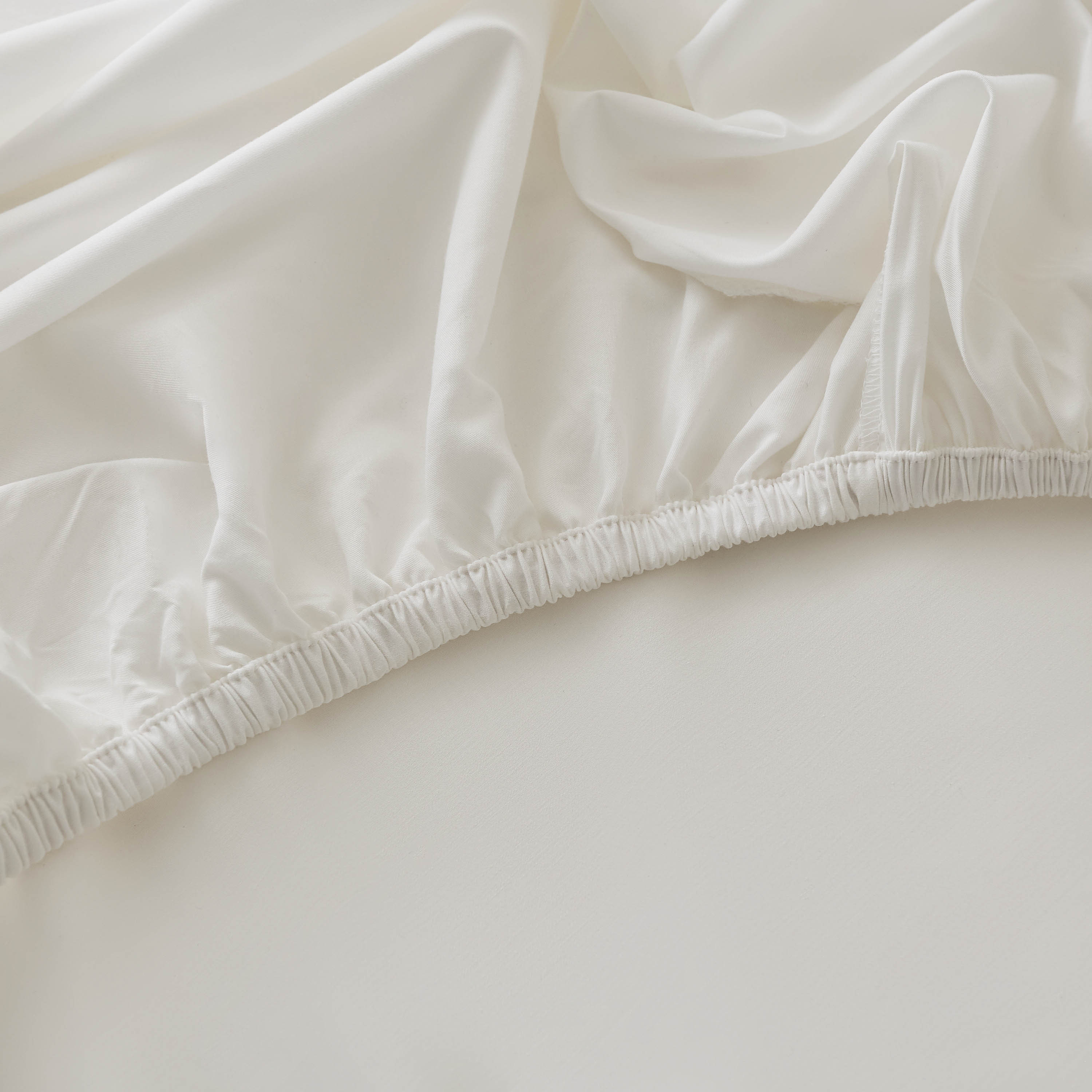 Giggles Baby Fitted Sheet with Bamboo Fabric, 70x130x20 cm-baby-nursery-babybedding-image-4