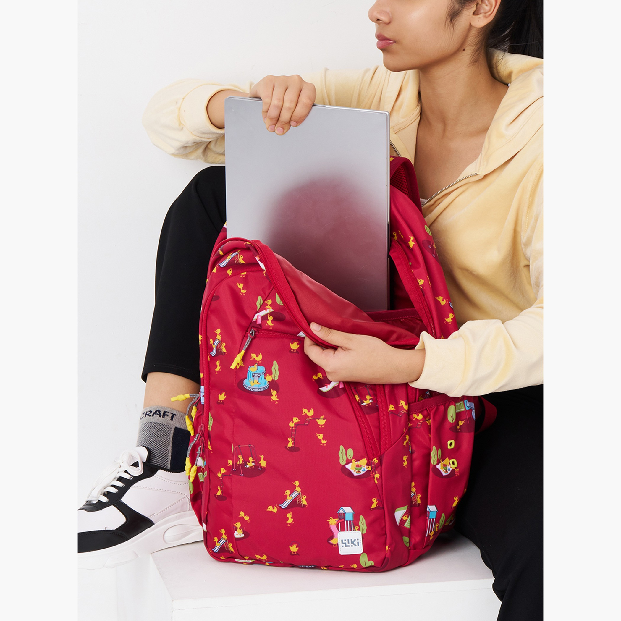 Wildcraft Wiki Printed School Backpack with Coin Pouch - 23x23x44 cms-school-bagsandbackpacks-backpacks-image-5