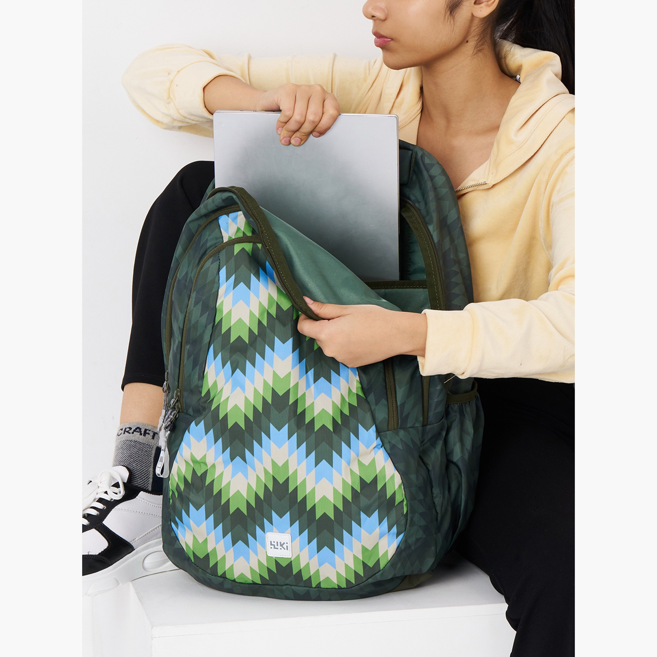 Wildcraft Wiki Printed Backpack with Adjustable Straps and Zip Closure -  28x28x50 cms-school-bagsandbackpacks-backpacks-image-4