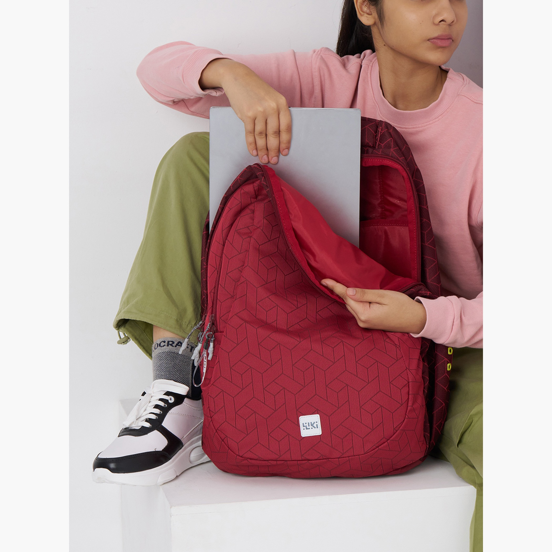 Wildcraft Wiki Printed School Backpack with Adjustable Shoulder Straps - 28x28x50 cms-school-bagsandbackpacks-backpacks-image-4