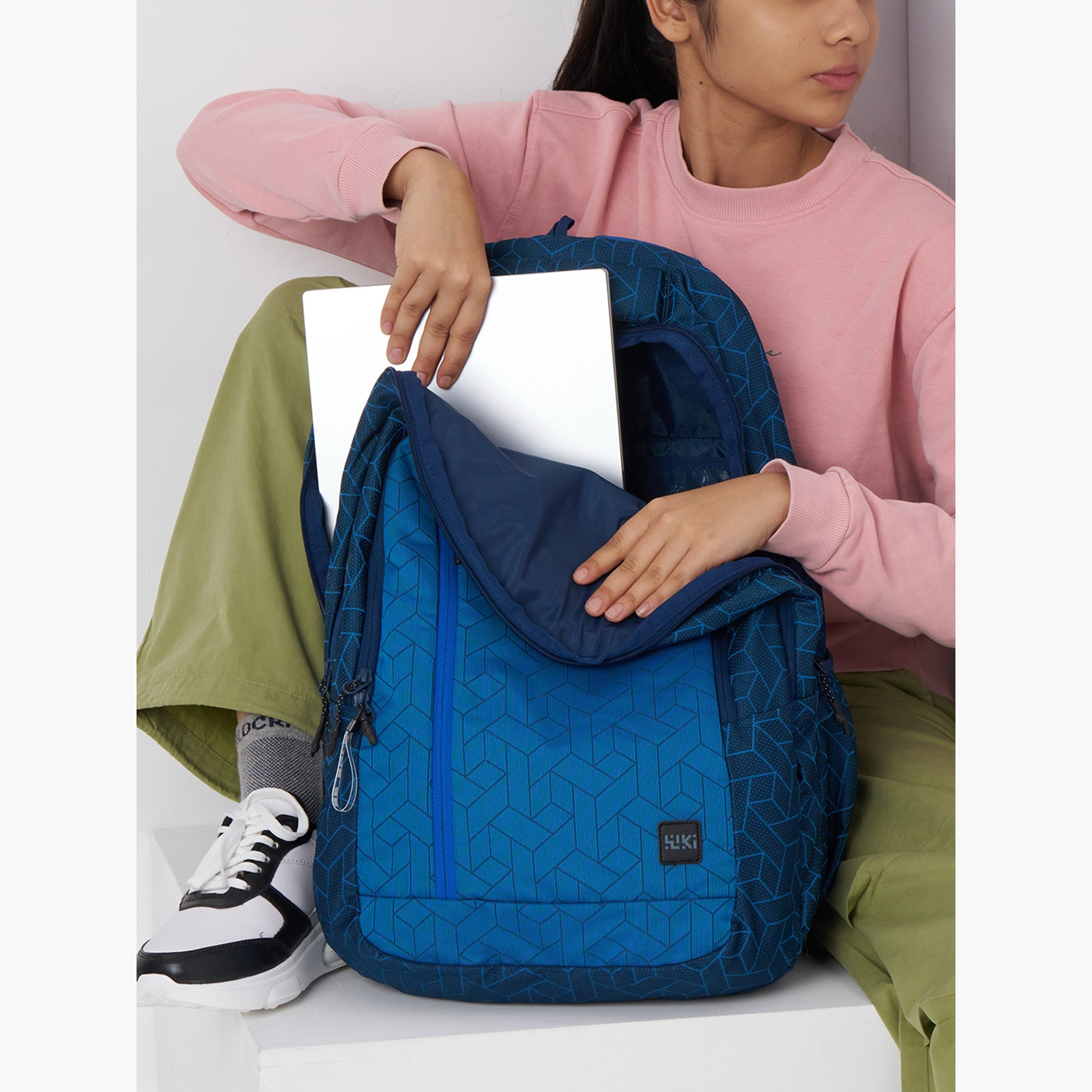Wildcraft Wiki Printed School Backpack with Adjustable Shoulder Straps - 28x28x50 cms-school-bagsandbackpacks-backpacks-image-4