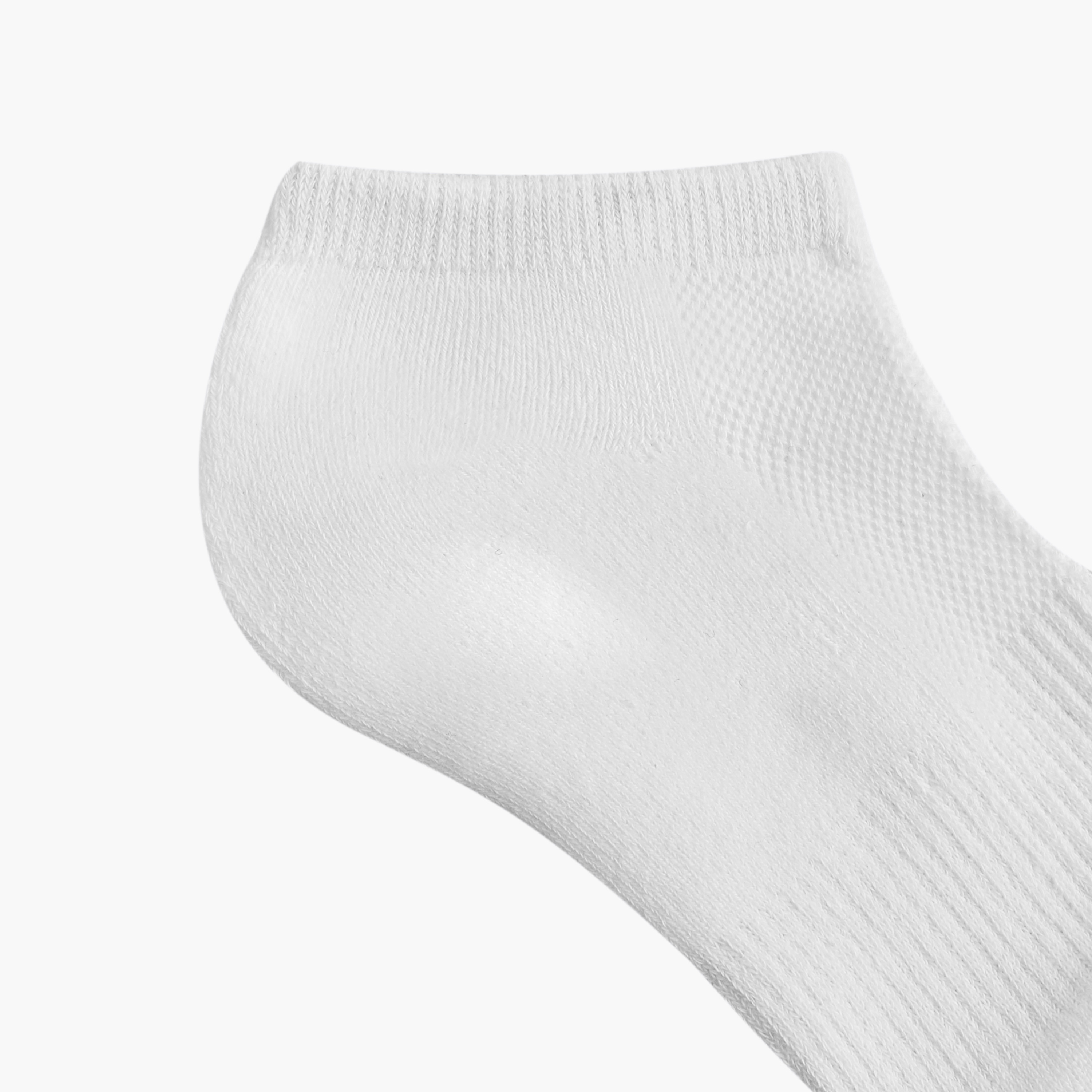 Skechers Solid Ankle Length Sports Socks - Set of 3-women-socksandstockings-image-5