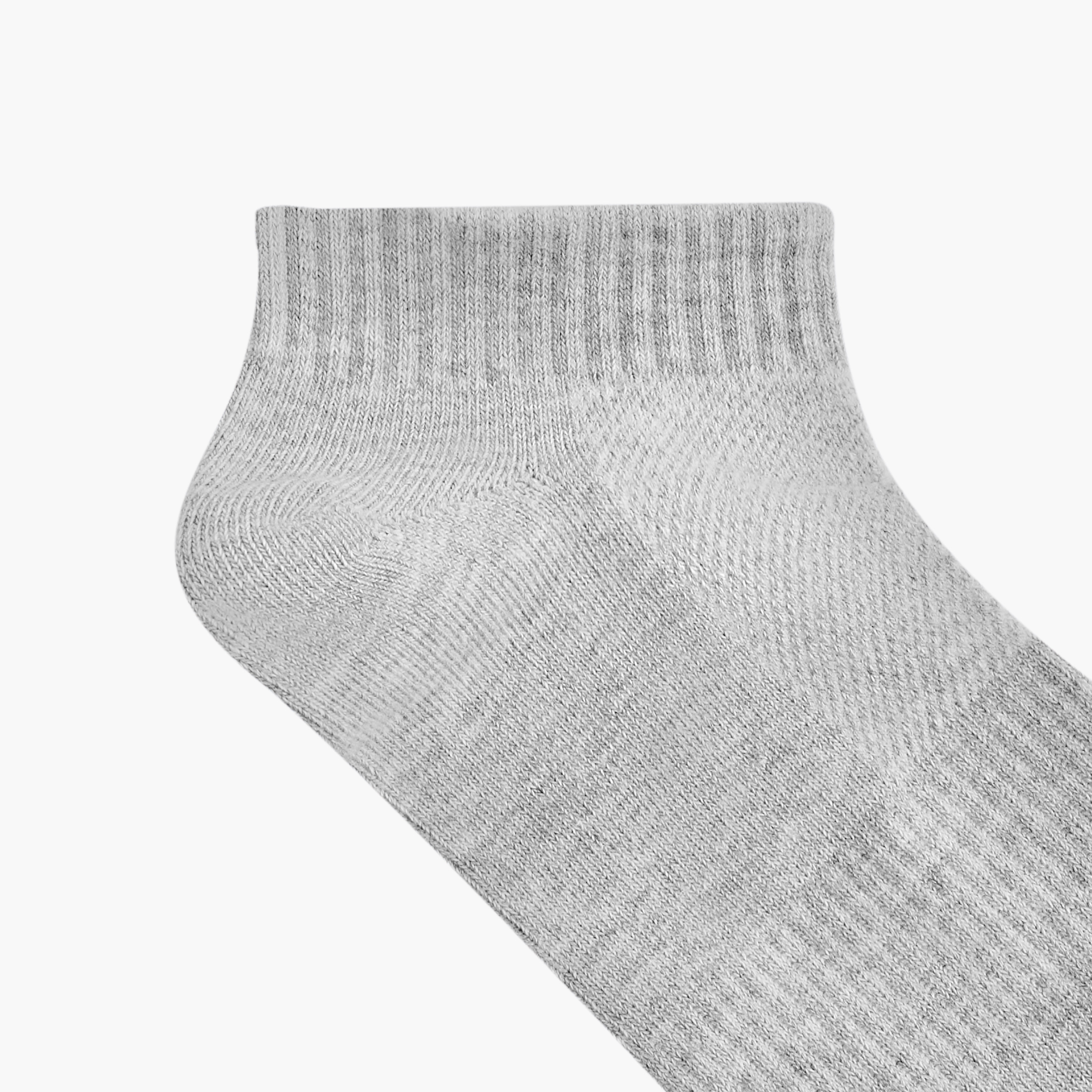 Skechers Solid Ankle Length Sports Socks - Set of 3-men-socks-image-5