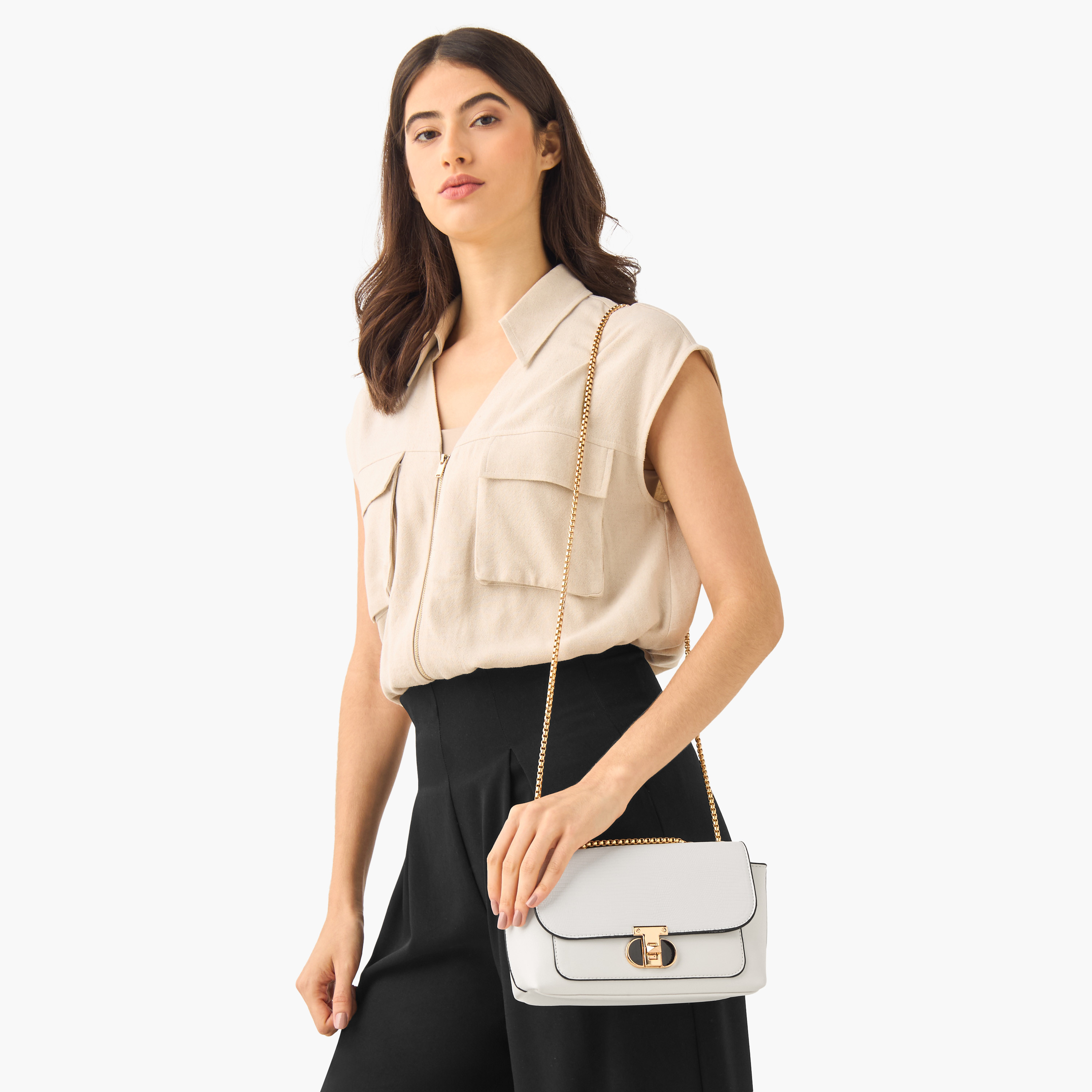 شنطة كروس بودي بارزة الملمس بحزام سلسلة سام من ساشا-women-bagsandwallets-handbags-image-2