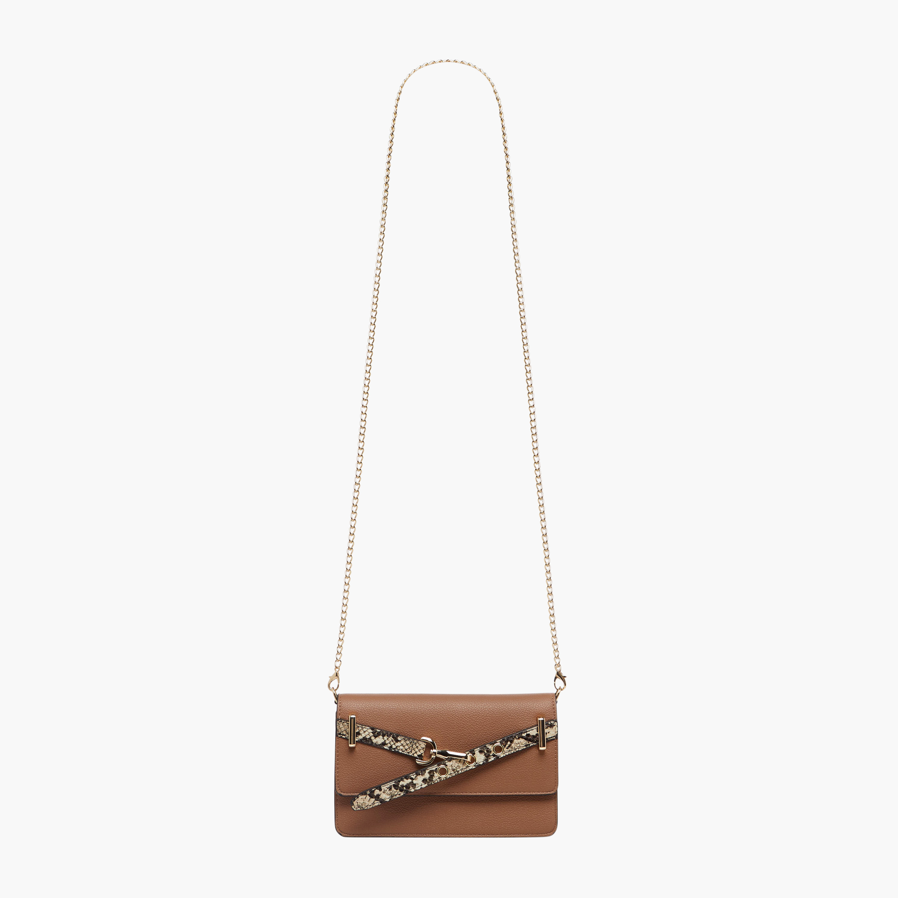 شنطة كروس بودي بتفاصيل حزام بارز الملمس بتصميم جلد الحيوانات وبحمالة سلسلة من ساشا-women-bagsandwallets-handbags-image-3