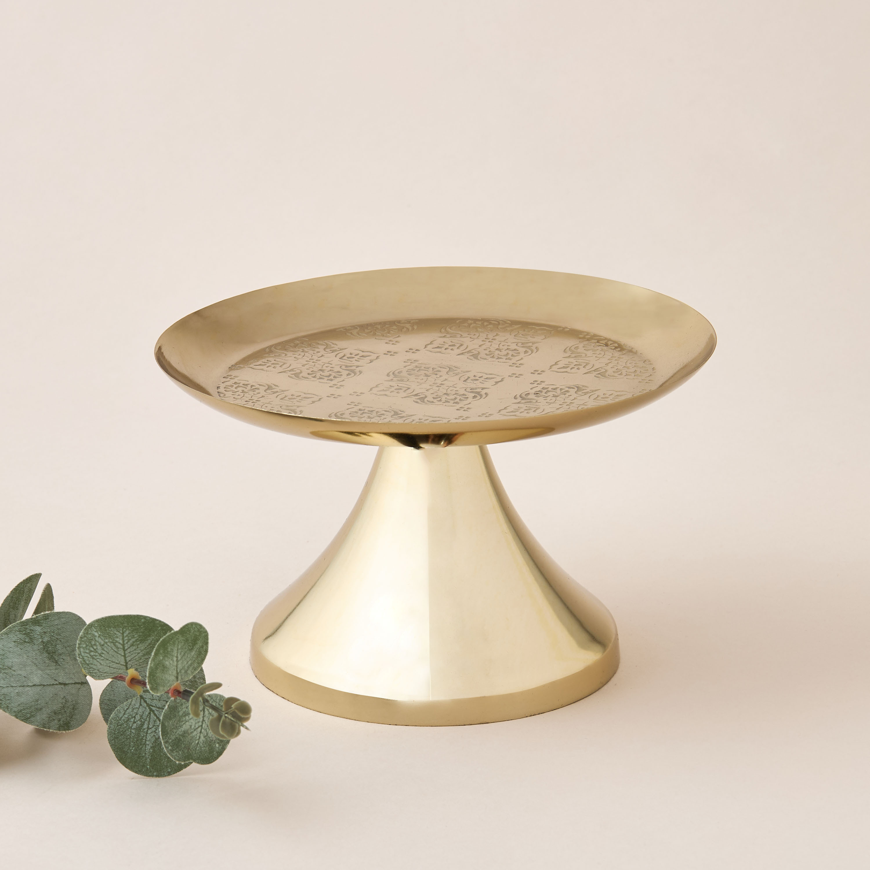 Arabic Embossed Metal Cake Stand - 20 cms-household-dining-serveware-cakestands-image-1
